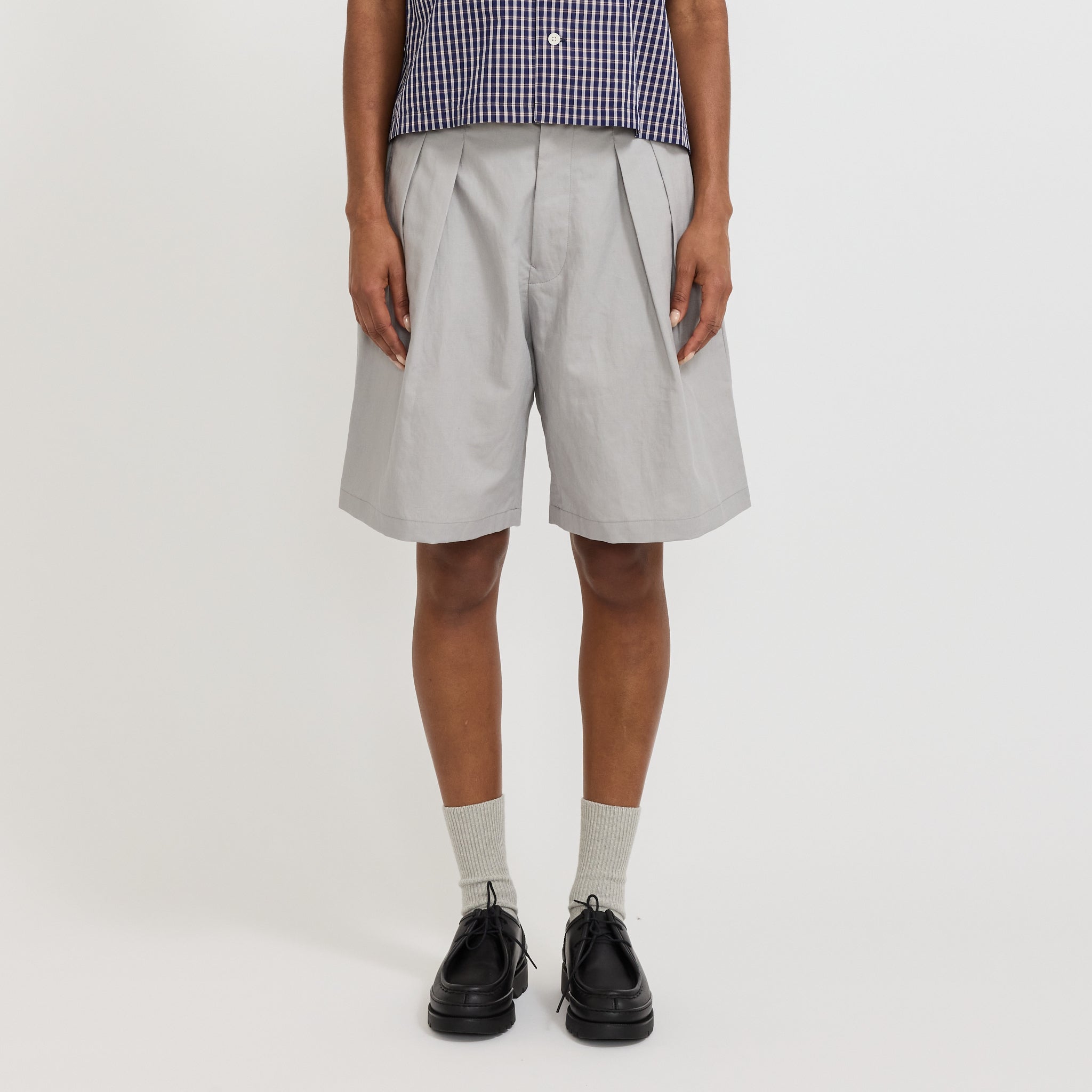 Danton | Womens Shorts Light Grey | Maplestore