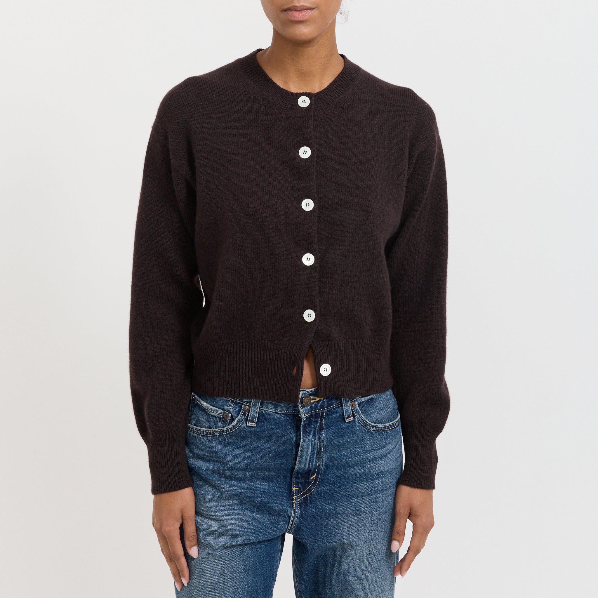 &Daughter | Ada Crewneck Cardigan Dark Brown | Maplestore