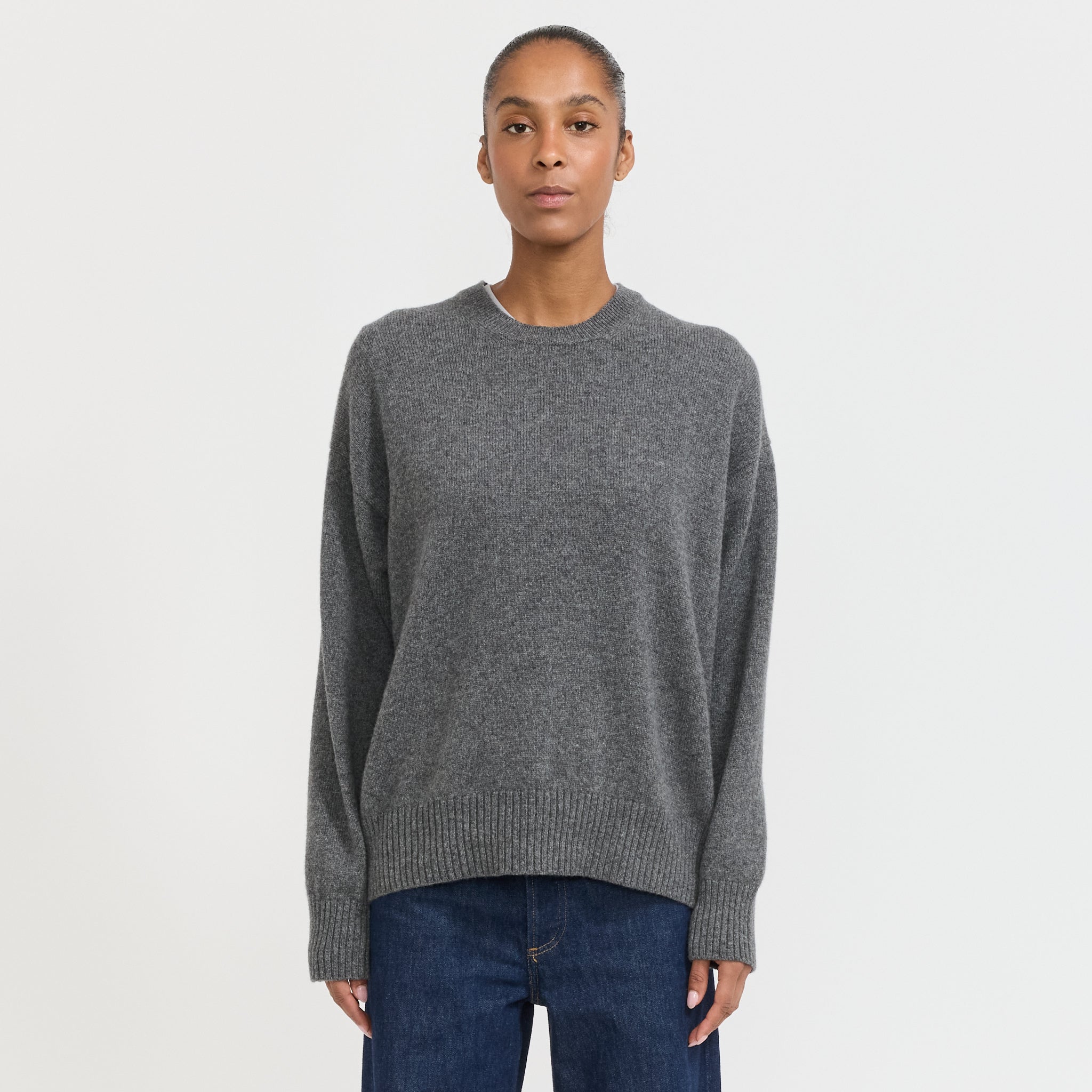 &Daughter | Innes Slouch Crewneck Derby Grey | Maplestore