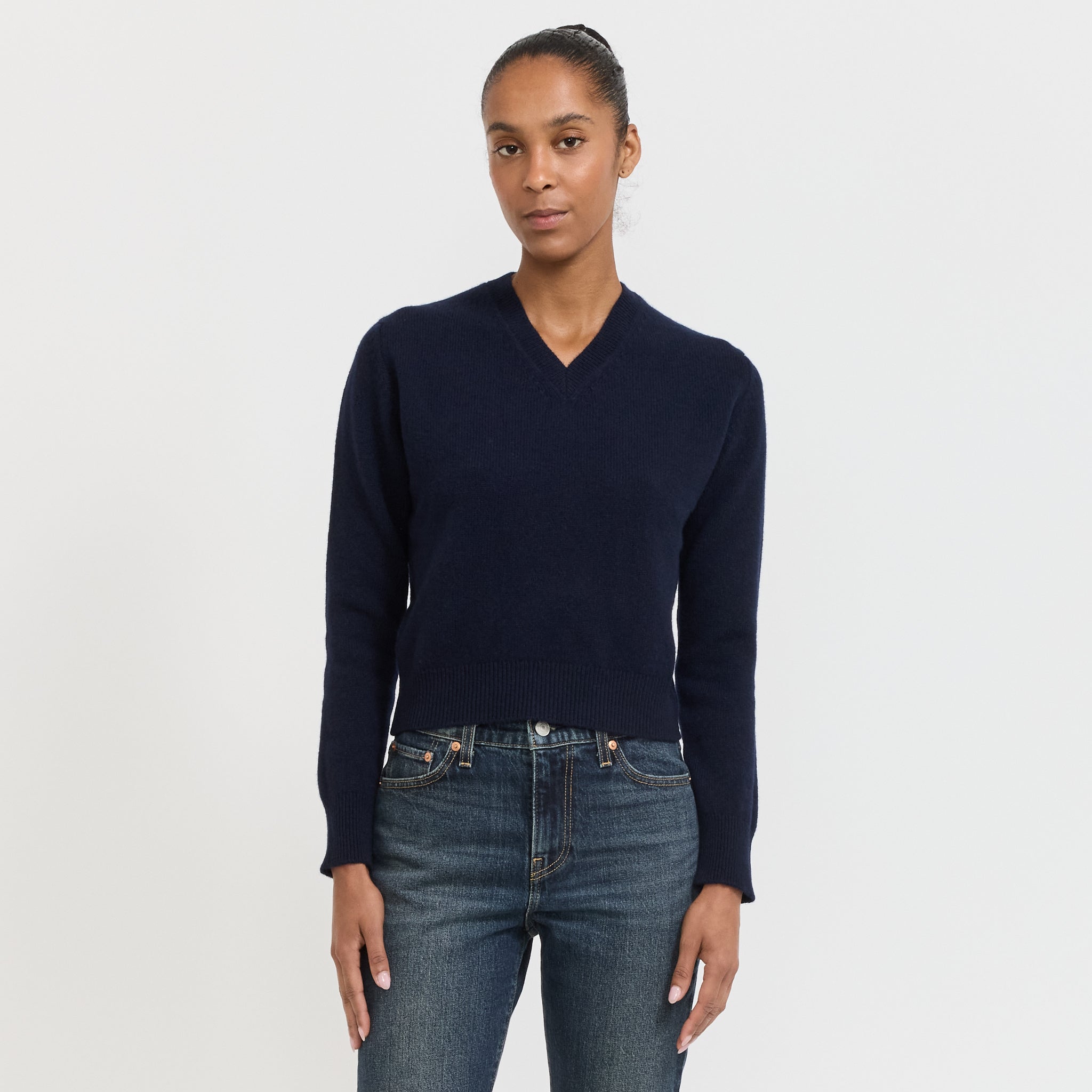 &Daughter | Sligo Shrunken V-Neck Navy | Maplestore