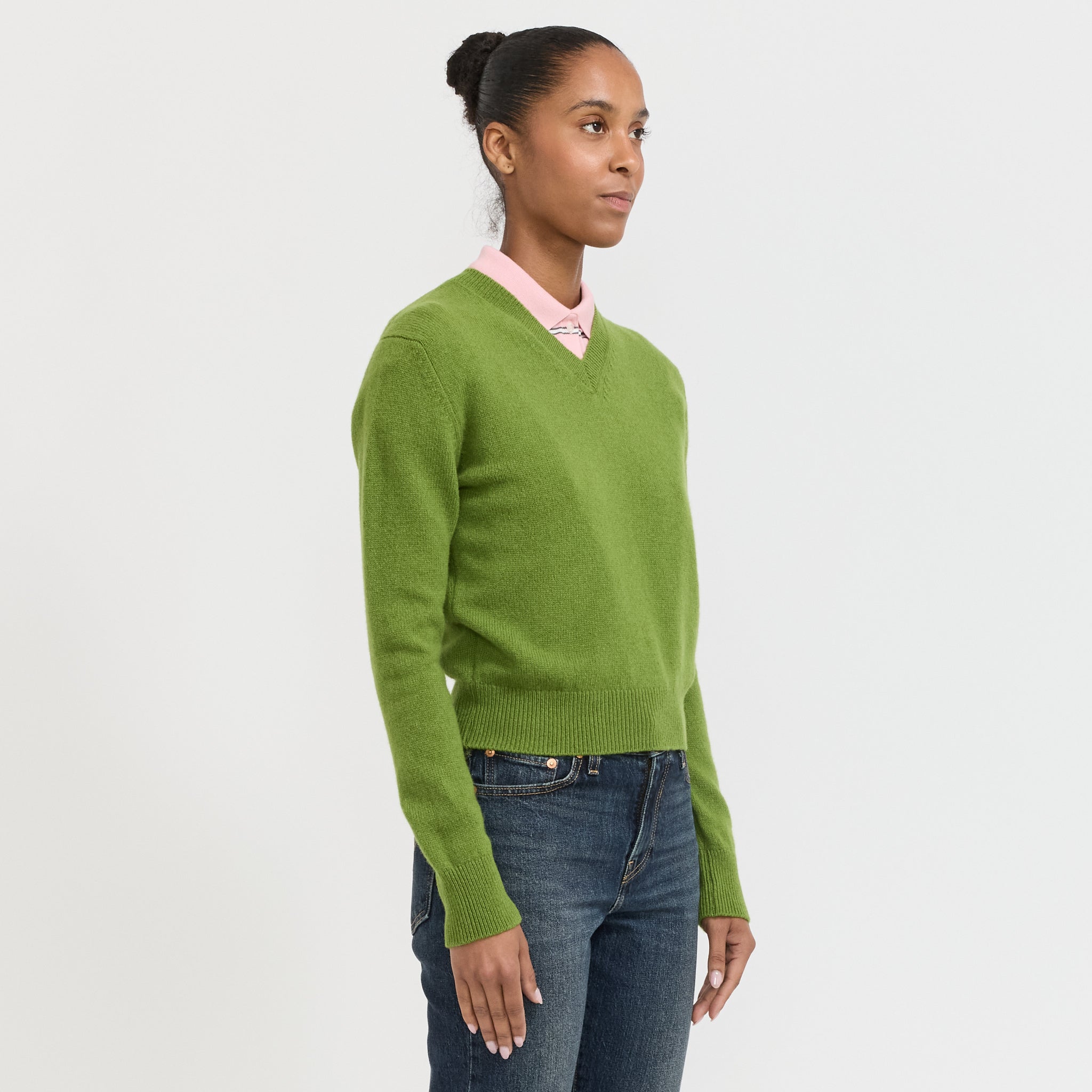 &Daughter | Sligo Shrunken V-Neck Pickle Green | Maplestore