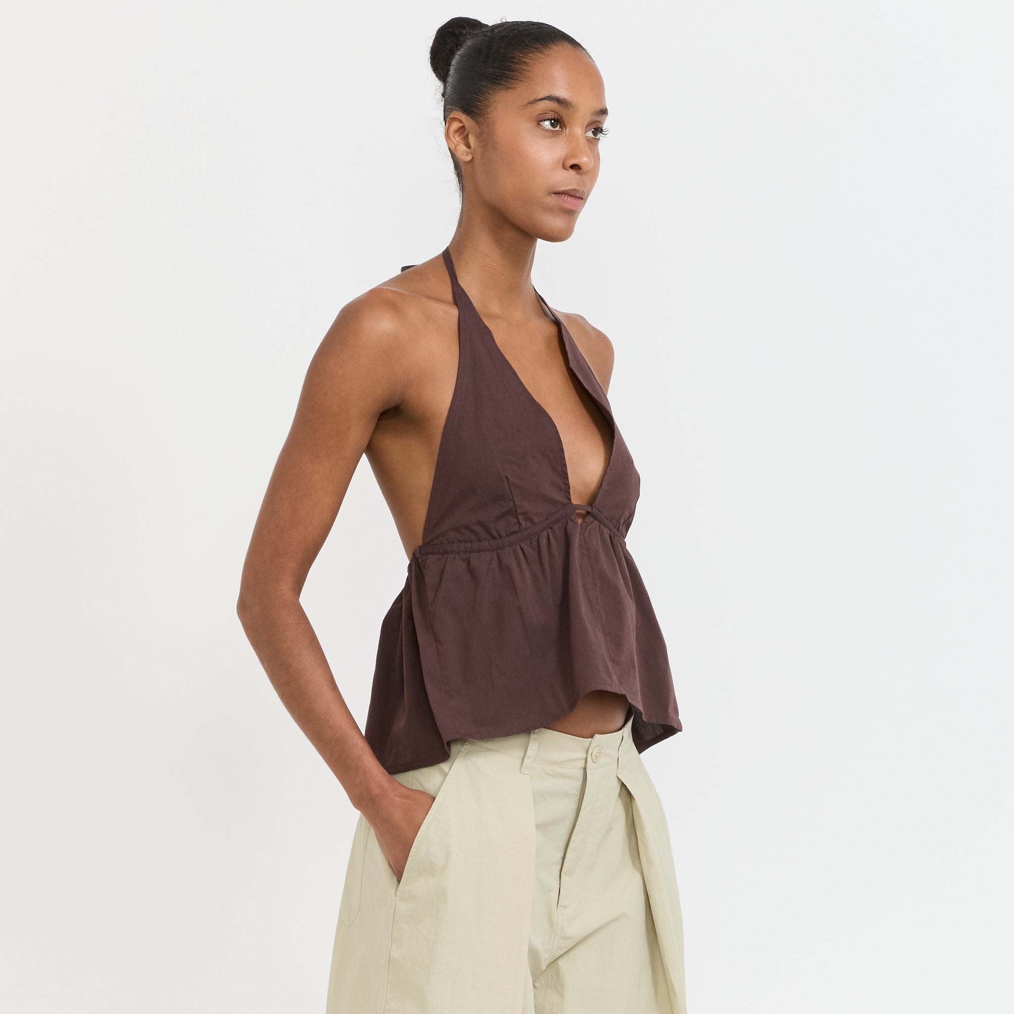 Button Halter Umber