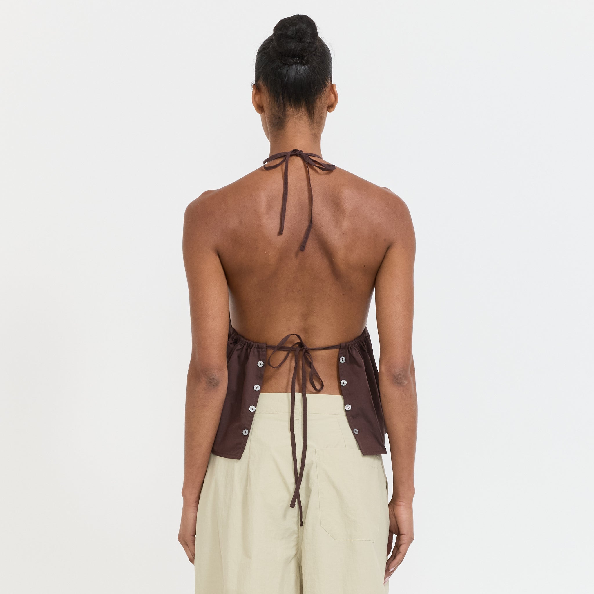 Button Halter Umber