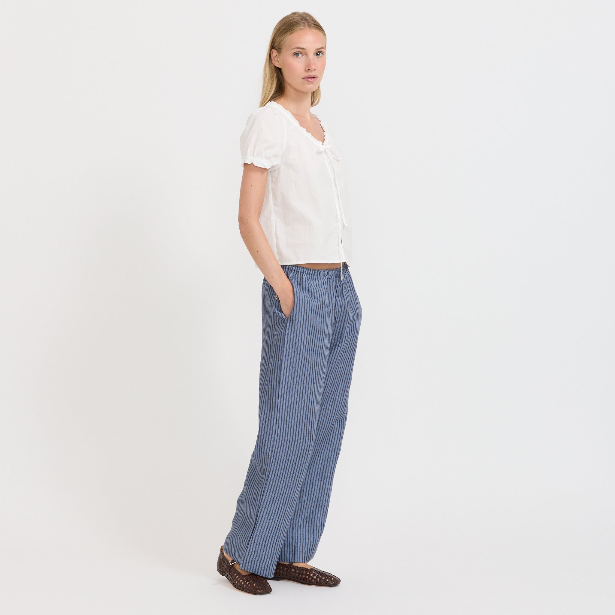 Deiji Studios | Close Shirt White | Maplestore