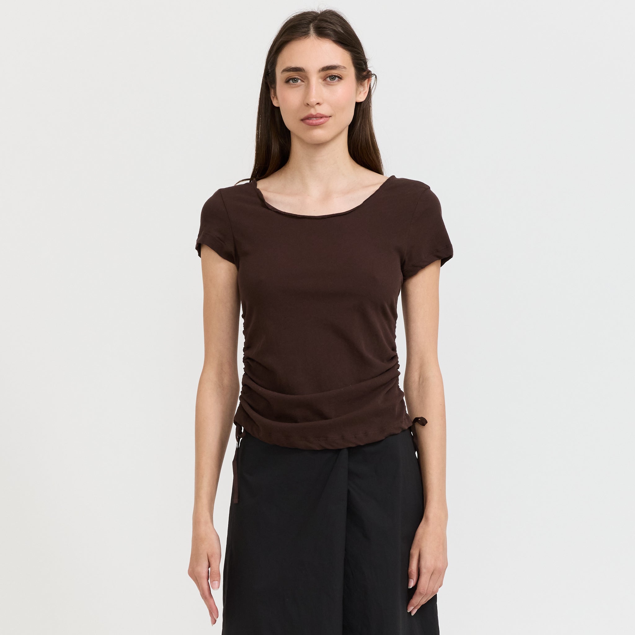 Draw Side Tee Brown