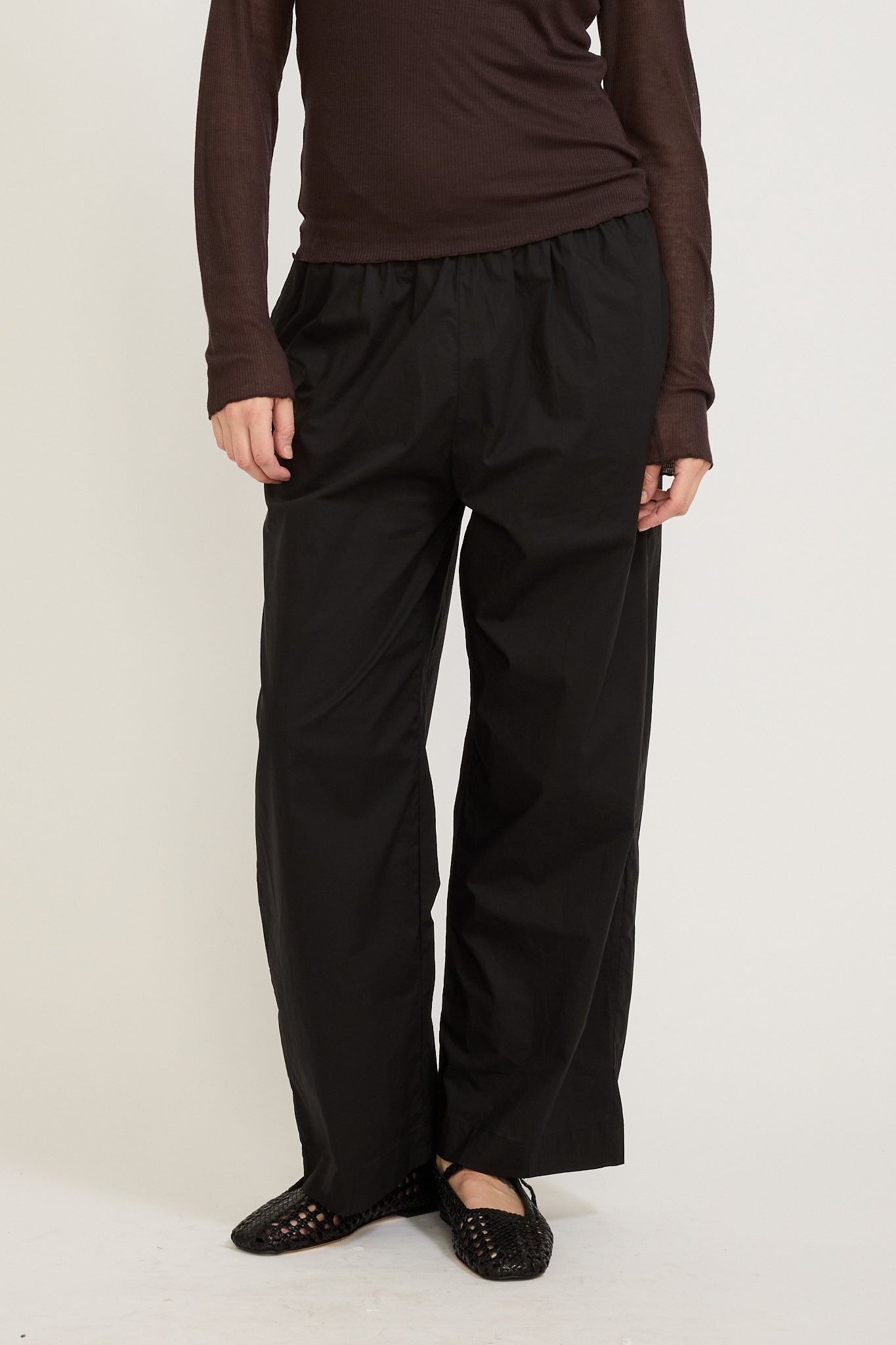 Deiji Studios | Ease Trouser Black | Maplestore