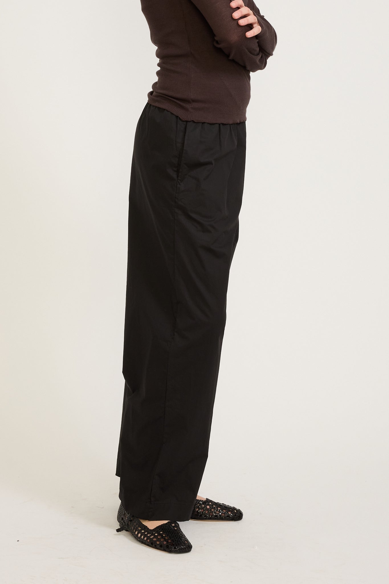 Deiji Studios | Ease Trouser Black | Maplestore