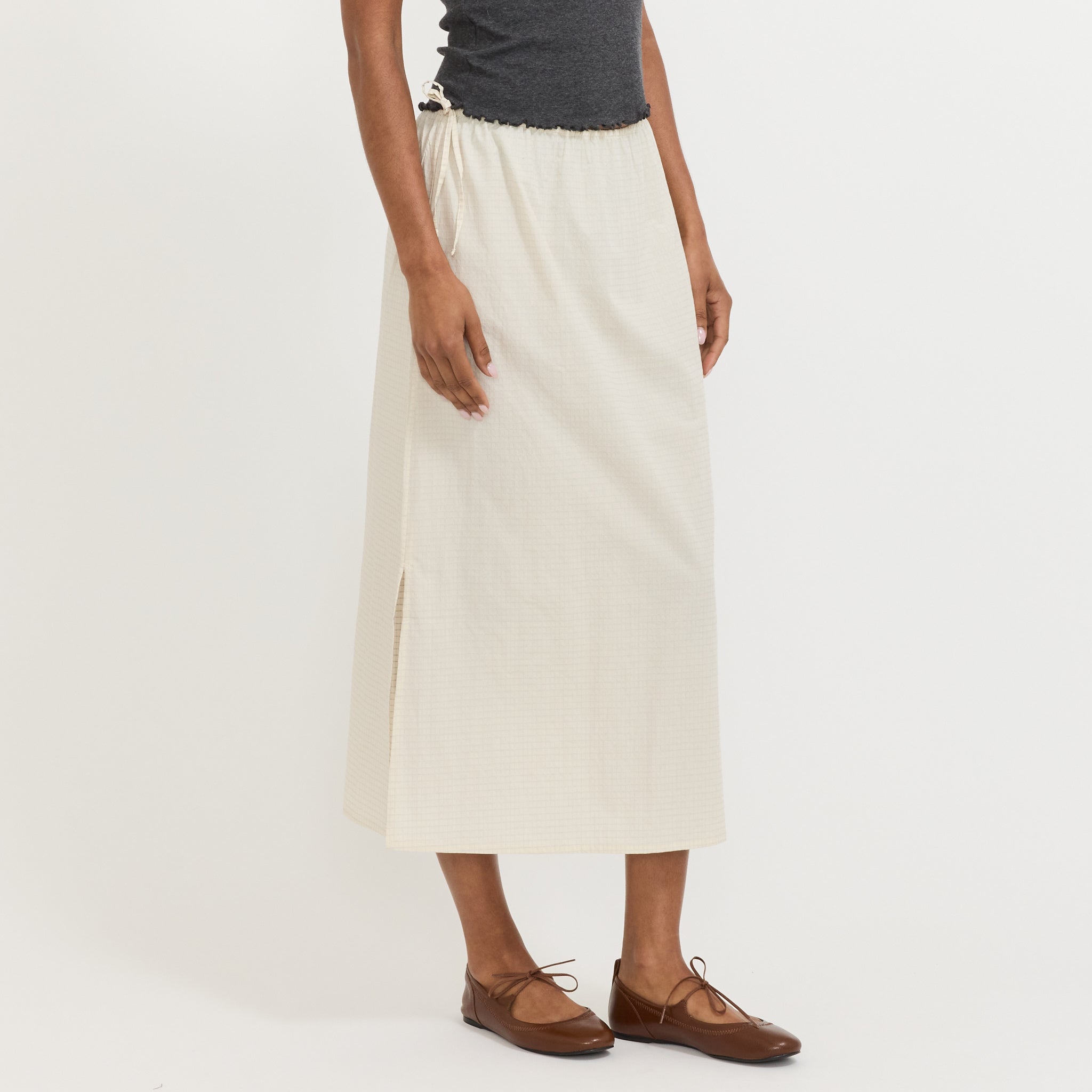 Mid Day Skirt Bone Check