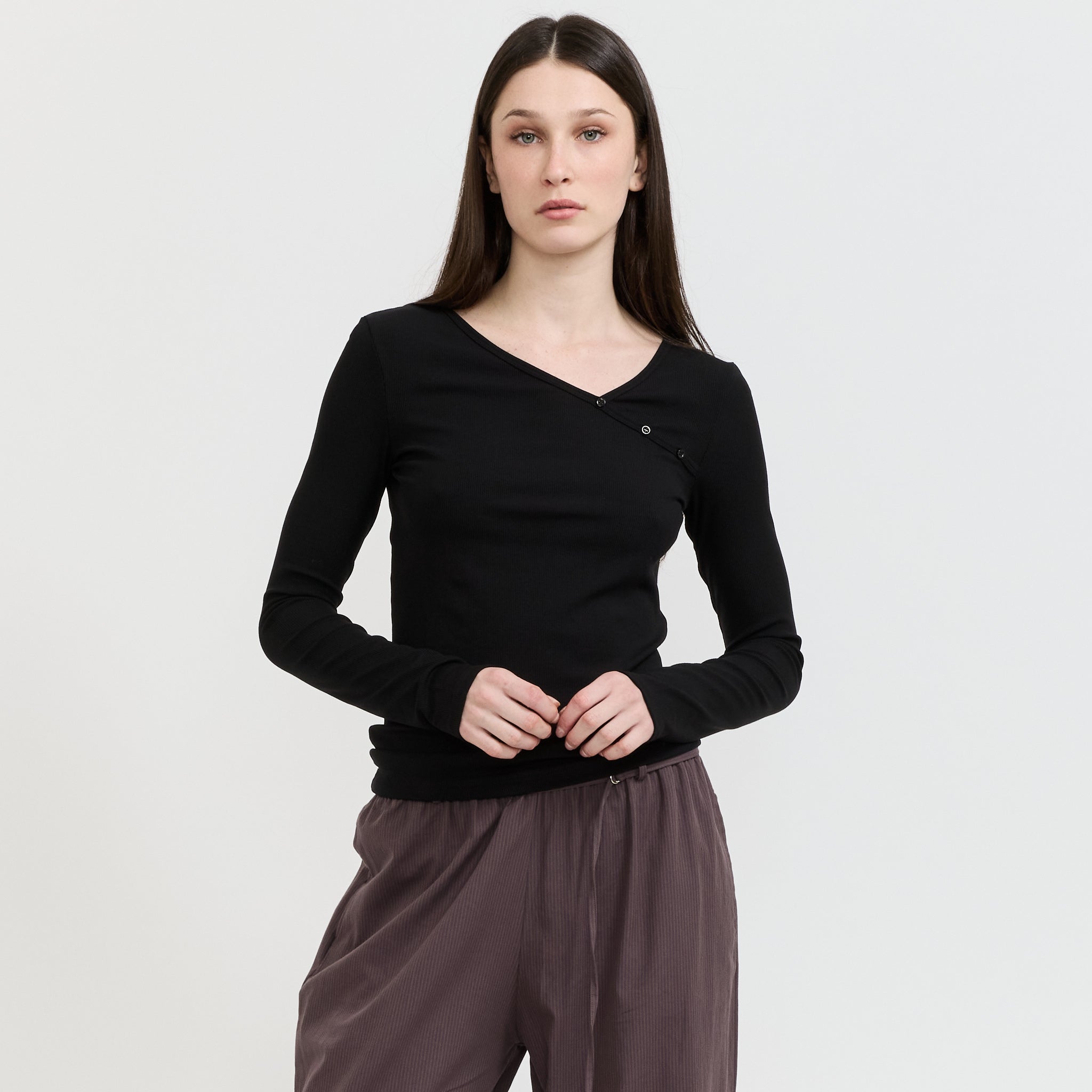 Multi Button Top Black