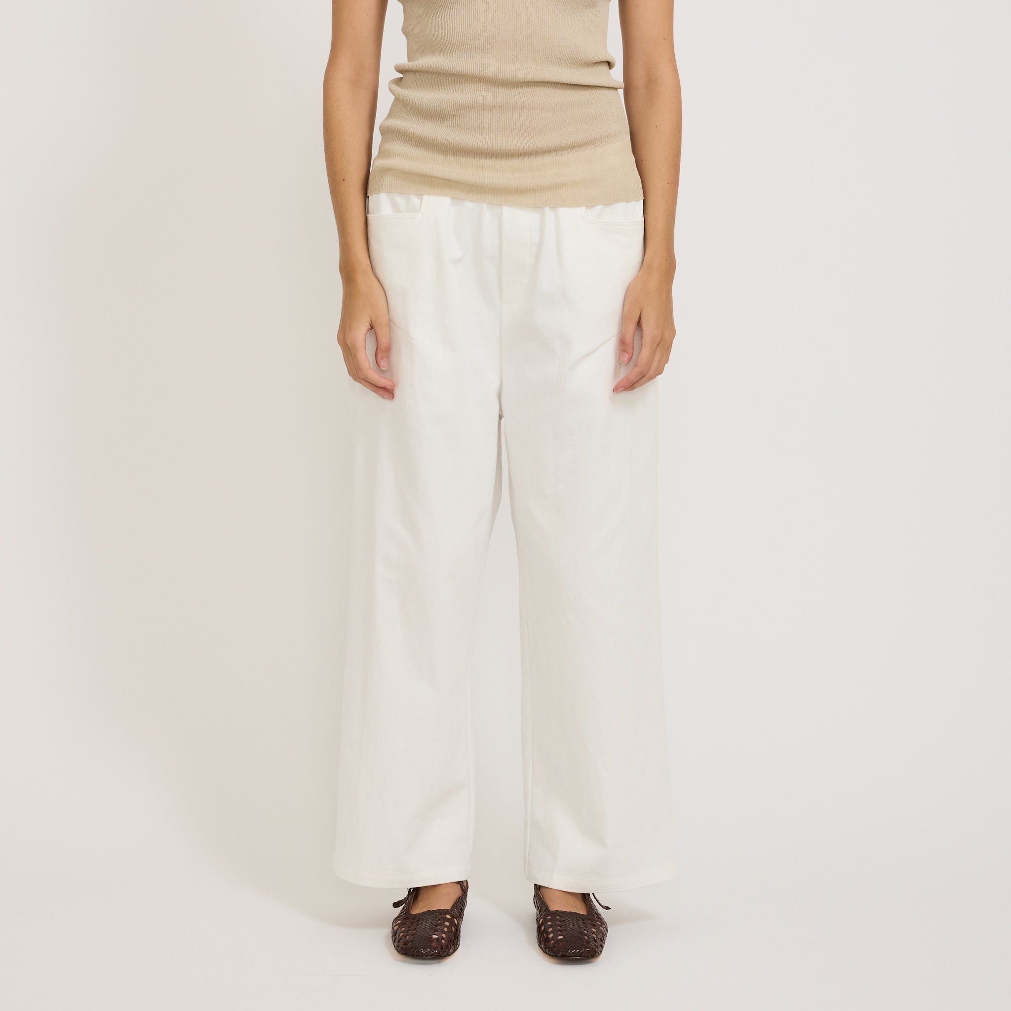 Deiji Studios | Square Pocket Pant White | Maplestore