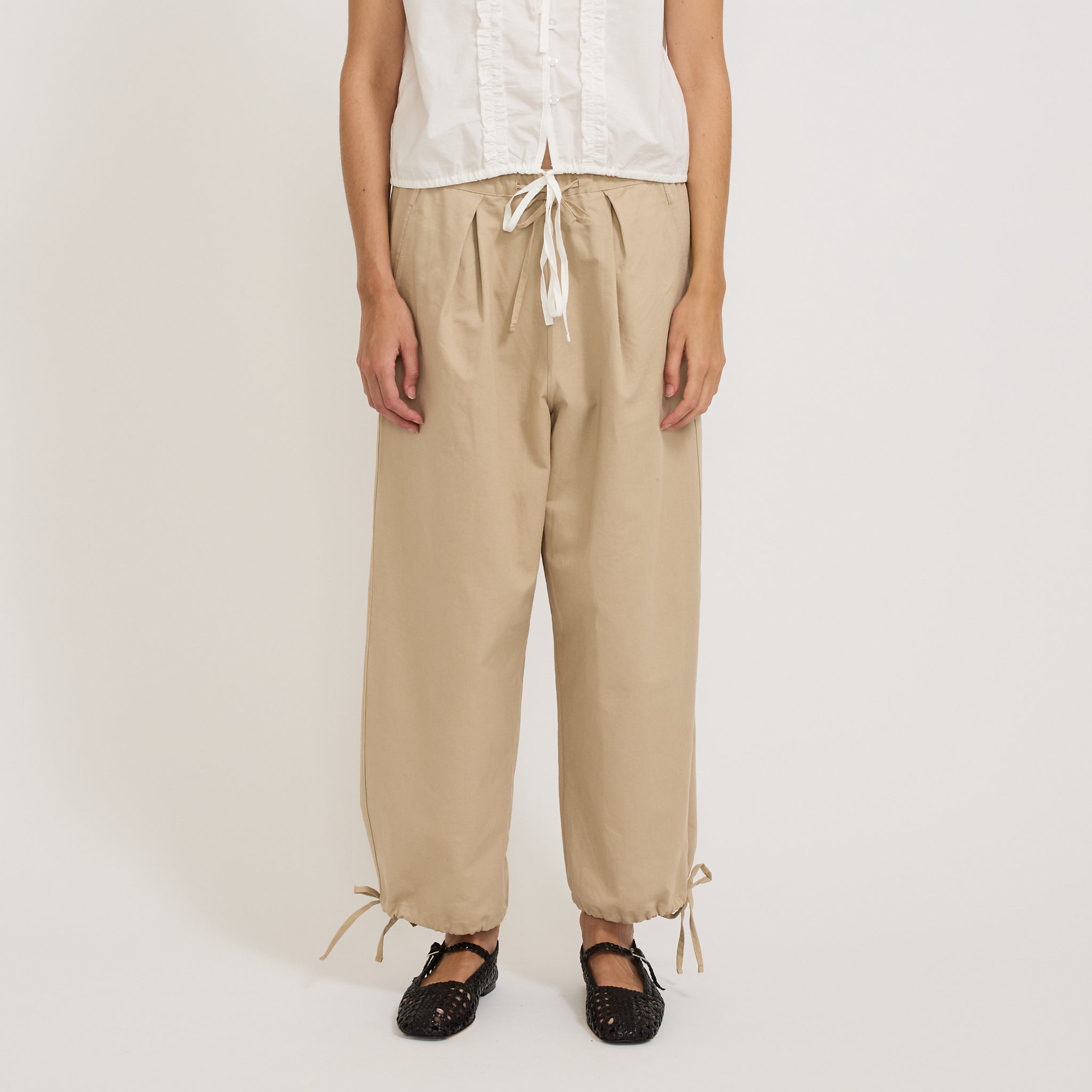 Deiji Studios | Drawcord Wide Leg Pant Cream | Maplestore