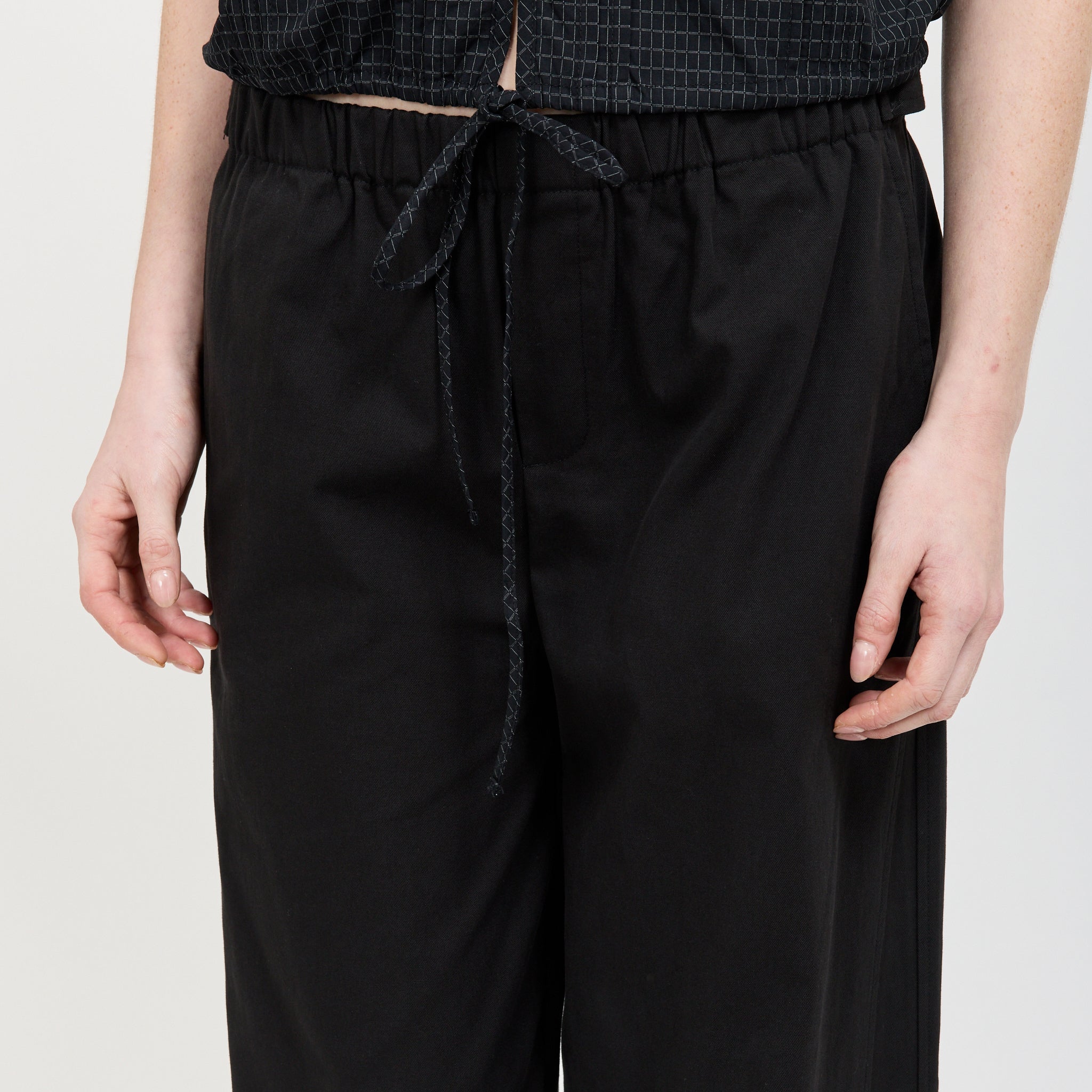 Snap Tab Pant Black