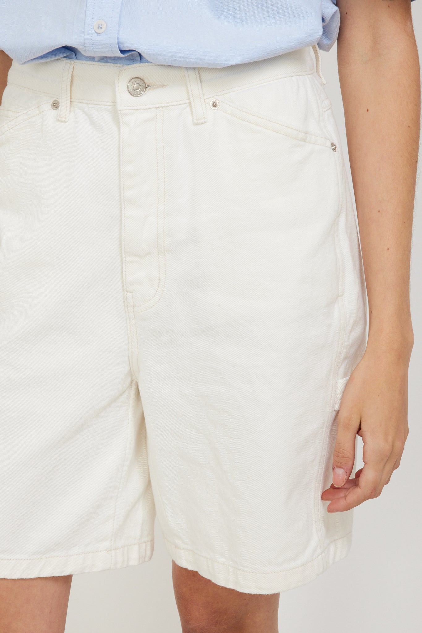 Dunst | Wide Carpenter Denim Shorts Off White | Maplestore