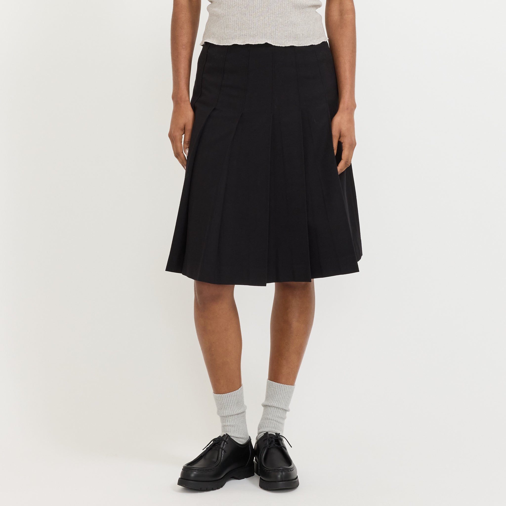 Flannel Pleats Midi Skirt Black