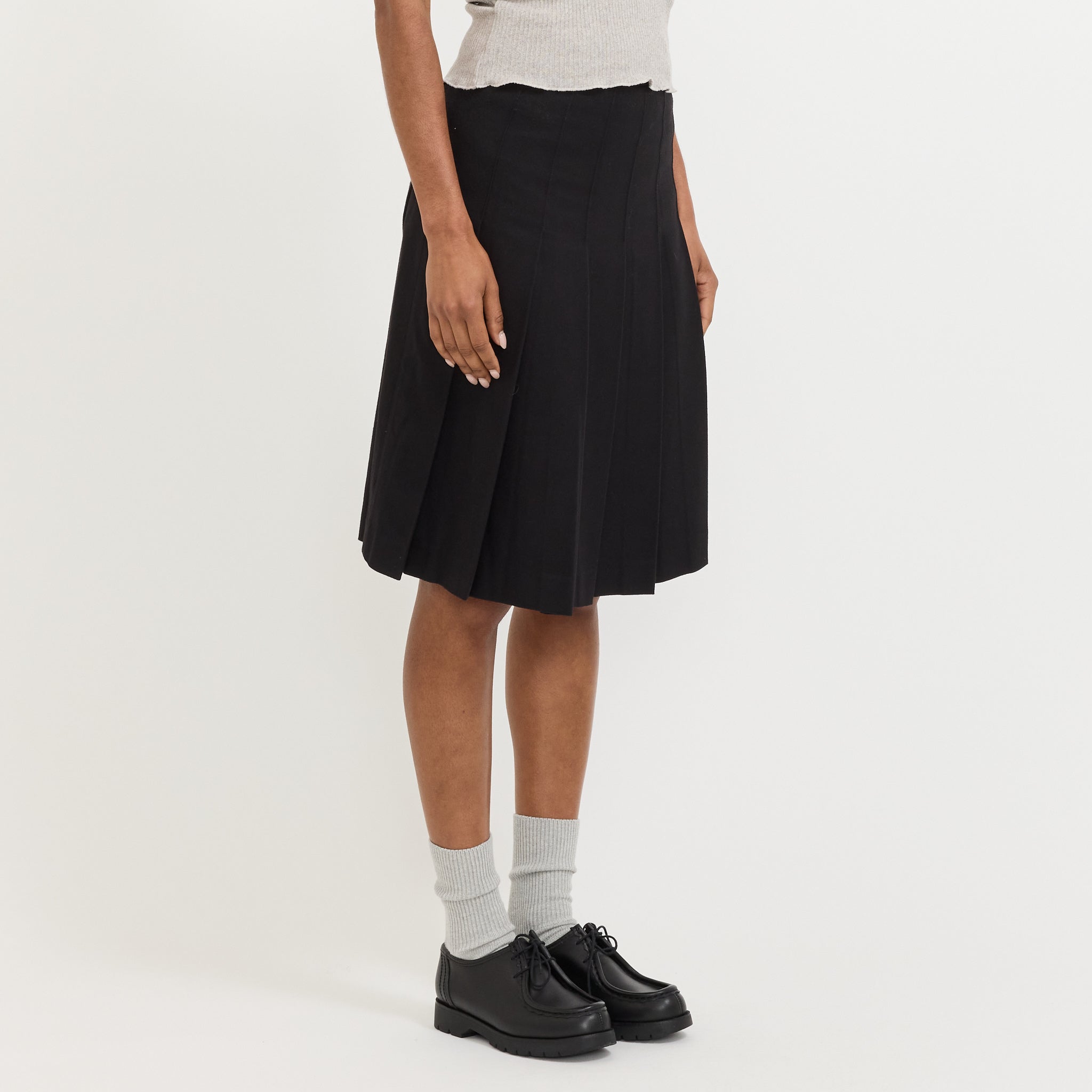 Flannel Pleats Midi Skirt Black