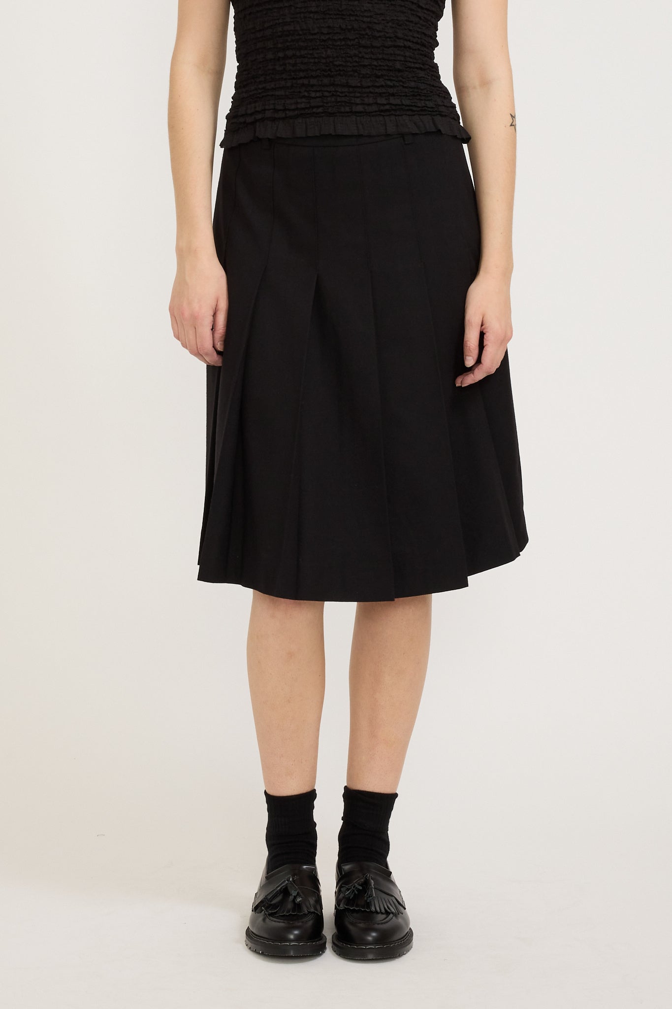 Dunst | Flannel Pleats Midi Skirt Black | Maplestore