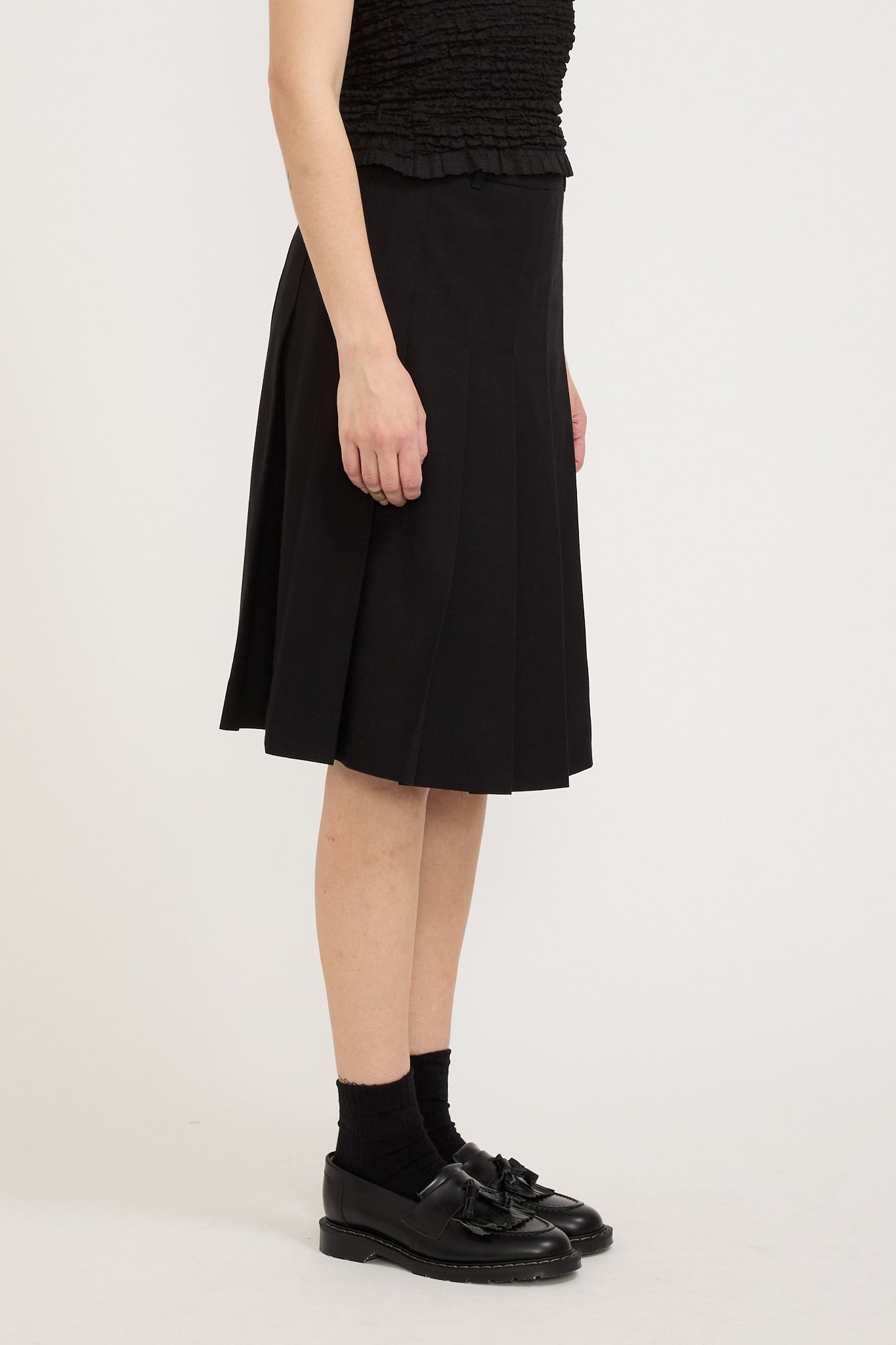 Dunst | Flannel Pleats Midi Skirt Black | Maplestore