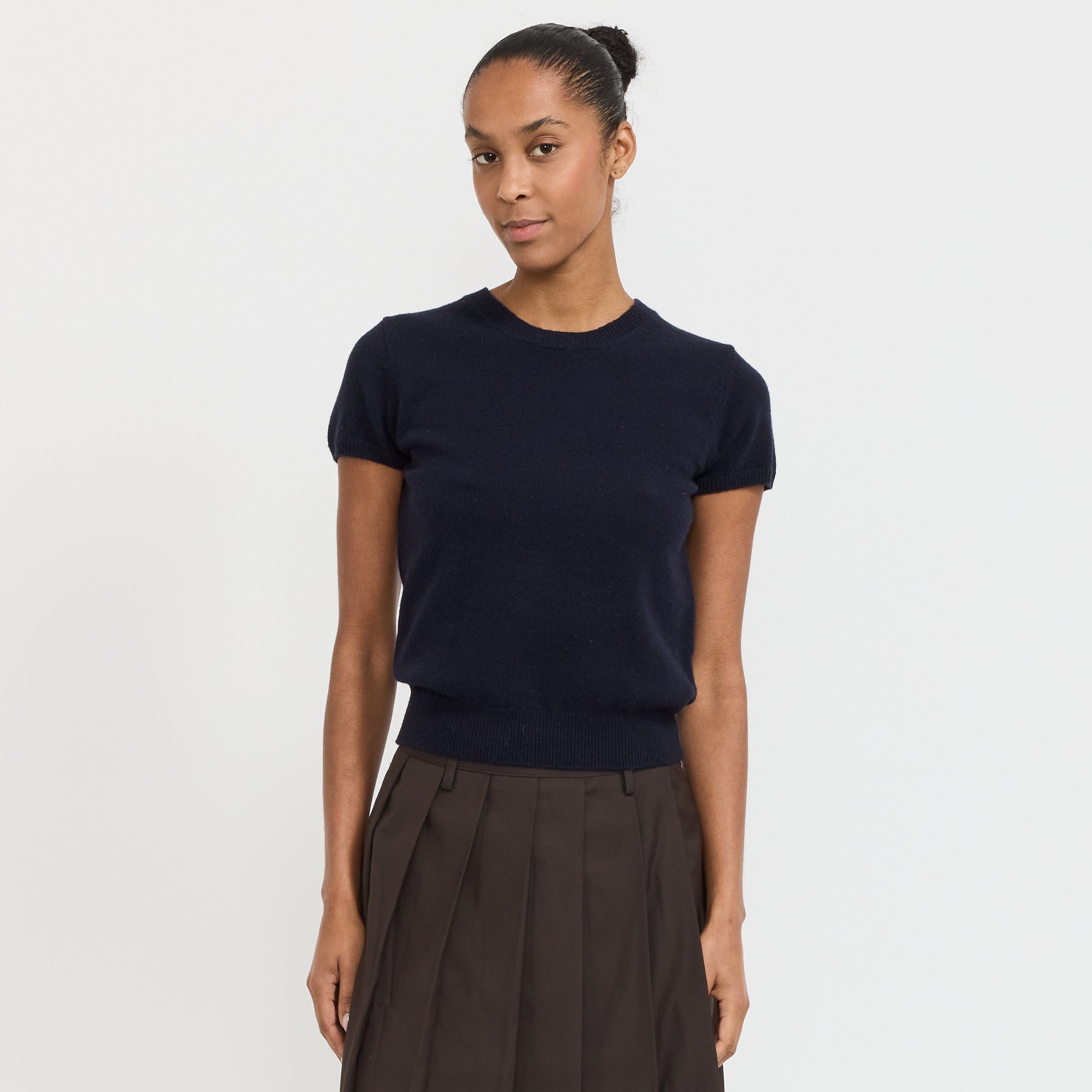 Dunst | Half Sleeve Knit Top Navy | Maplestore