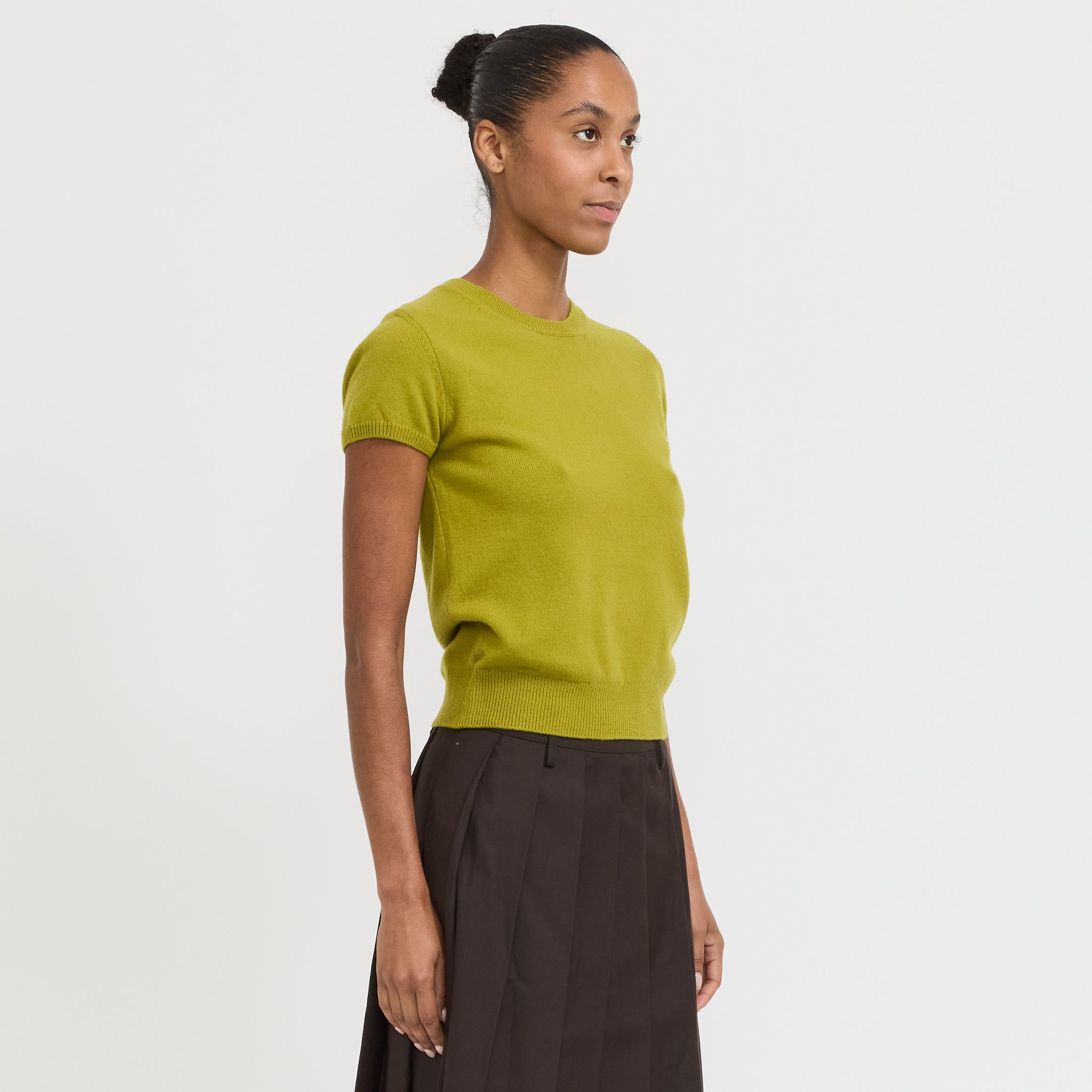 Dunst | Half Sleeve Knit Top Olive | Maplestore
