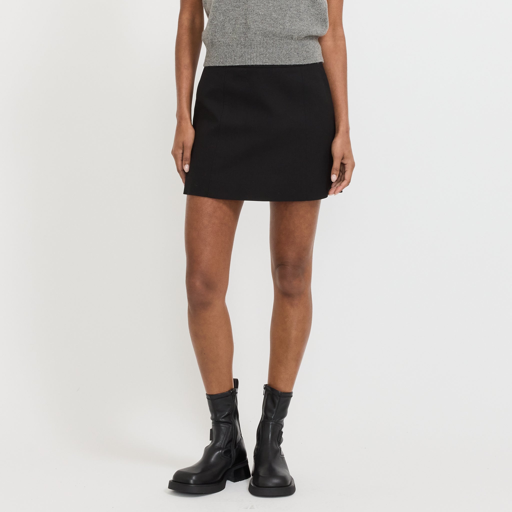Dunst | Mini Skirt Black | Maplestore