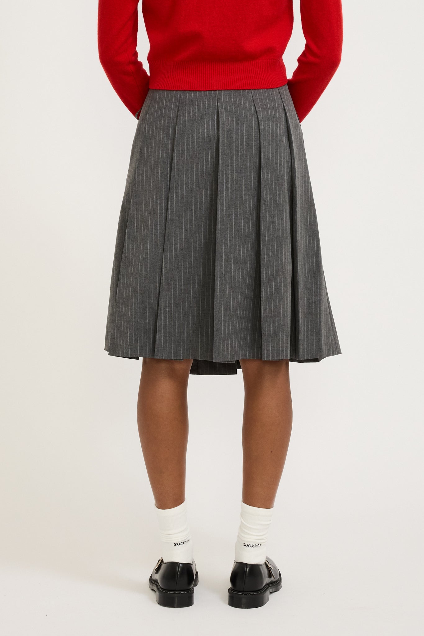 Ribboned Pleats Skirt Grey Stripe