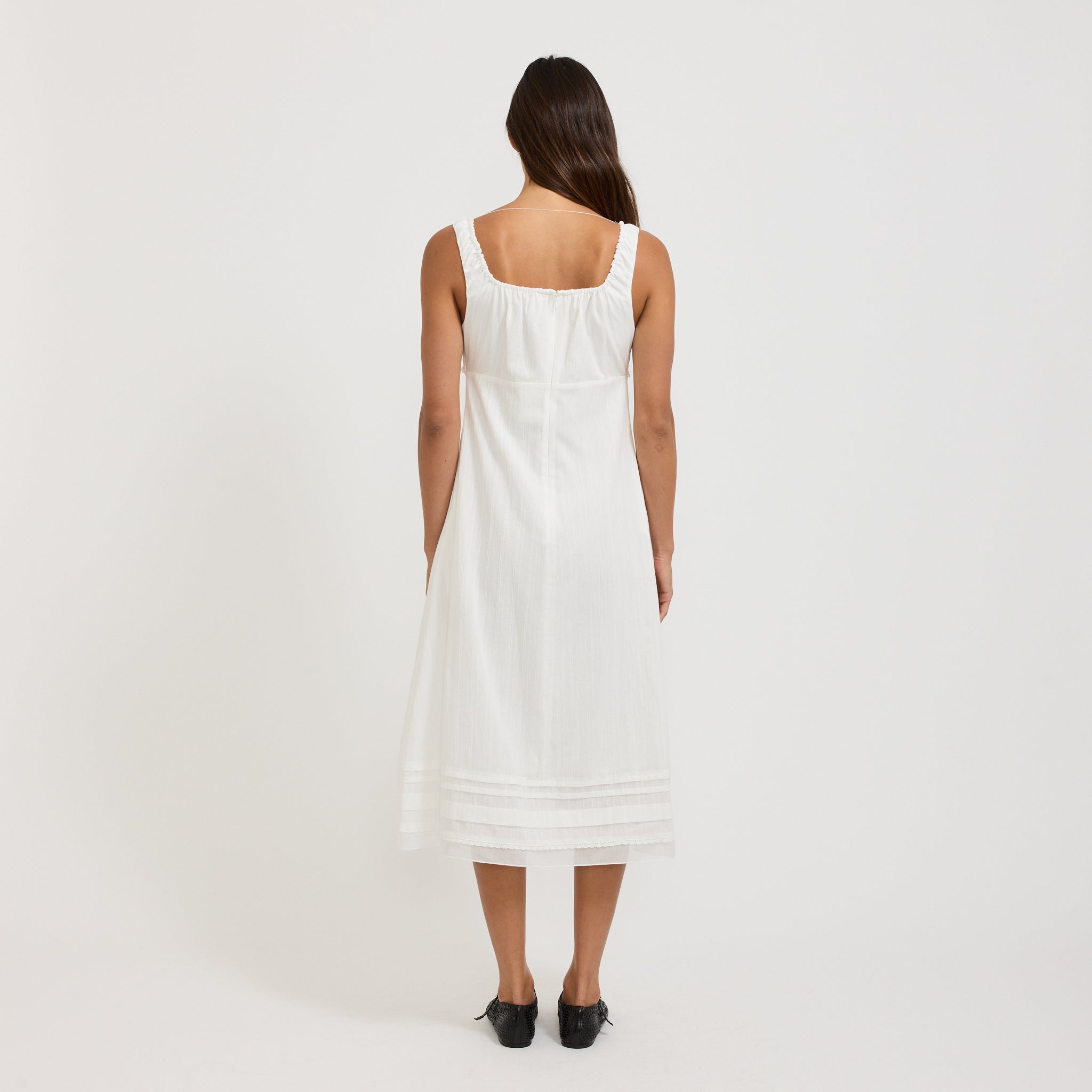 Shirring Ribboned Sleeveless Dress Ivory