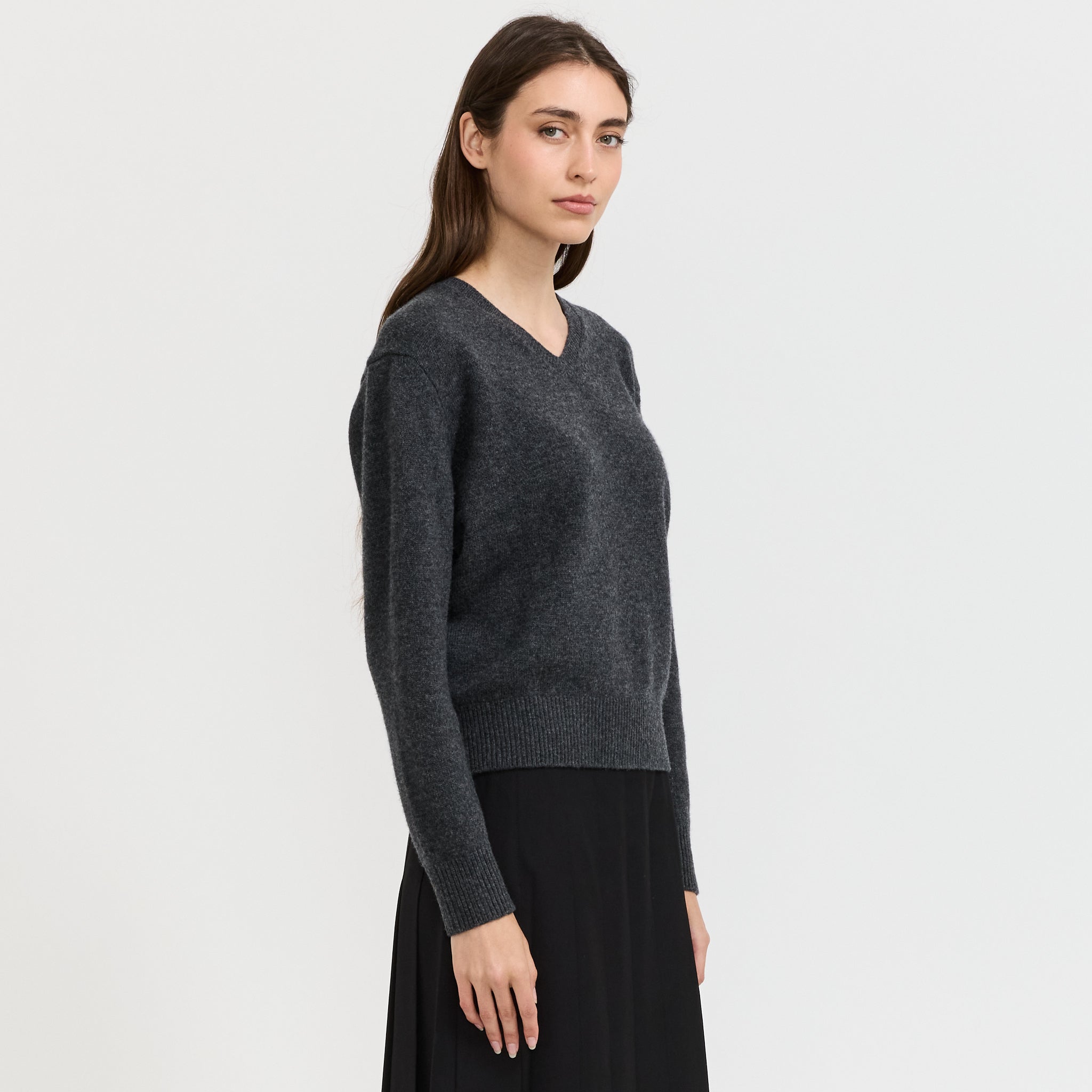 Unisex Cashmere V-Neck Sweater Charcoal Grey