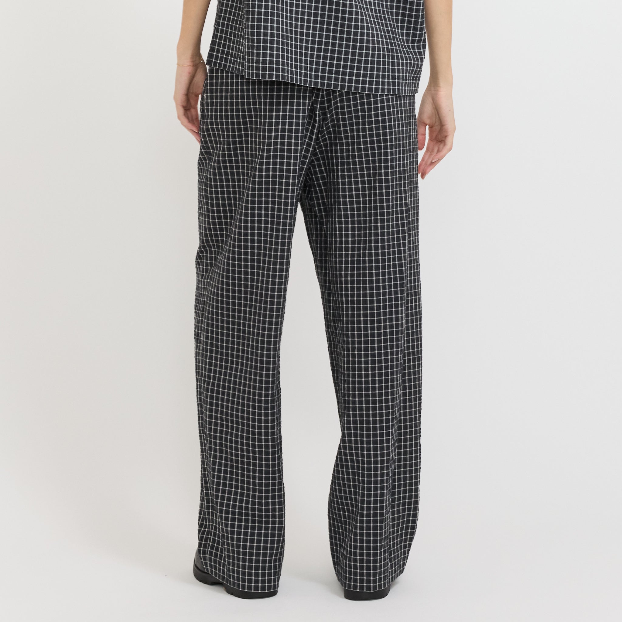 Dunst | Unisex Pajama Slacks Black Check | Maplestore