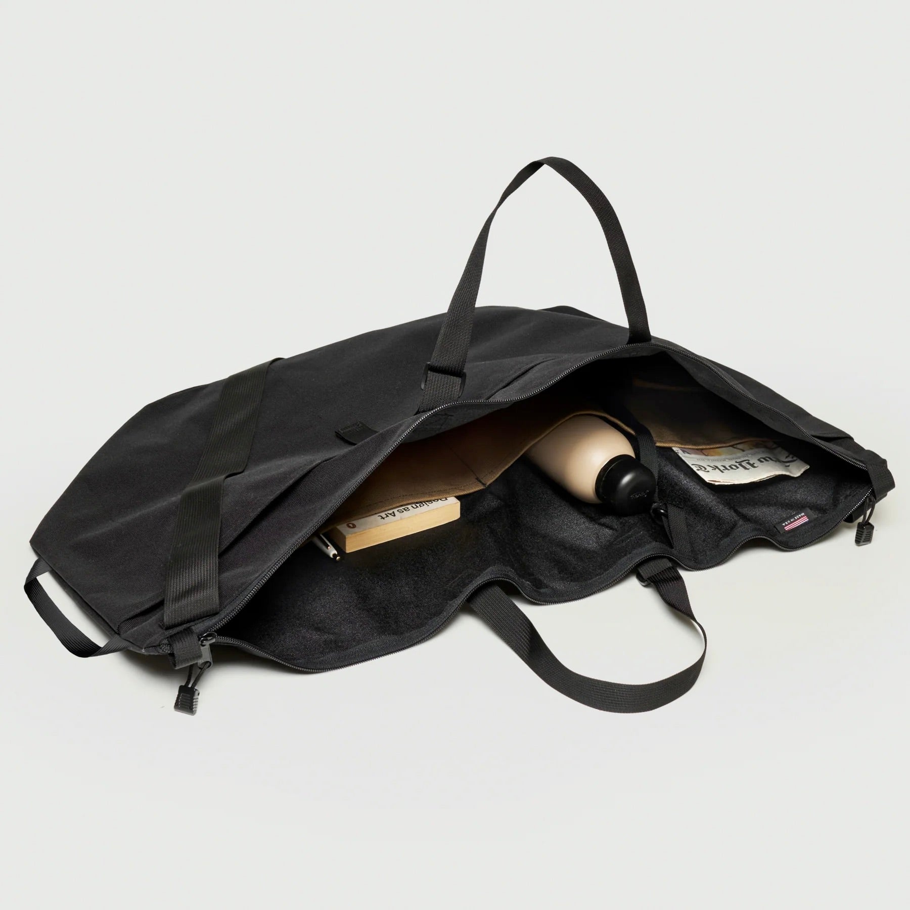 Traveler Duffle Black
