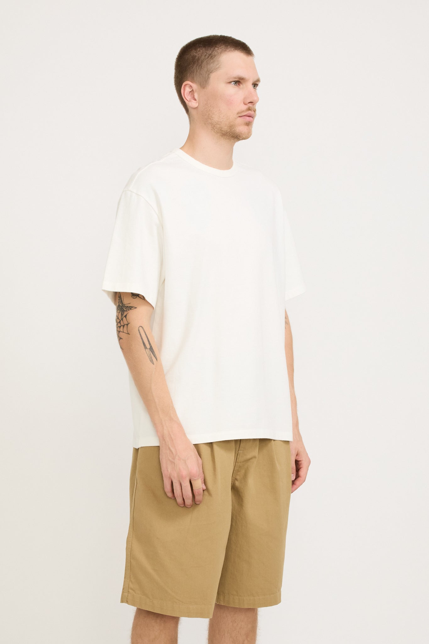 Eastlogue | Loose Fit T-Shirt Off White | Maplestore