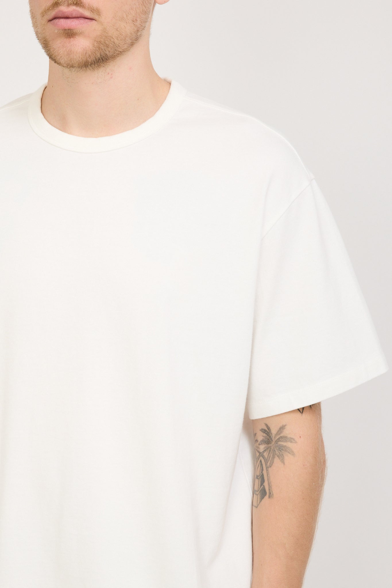 Eastlogue | Loose Fit T-Shirt Off White | Maplestore