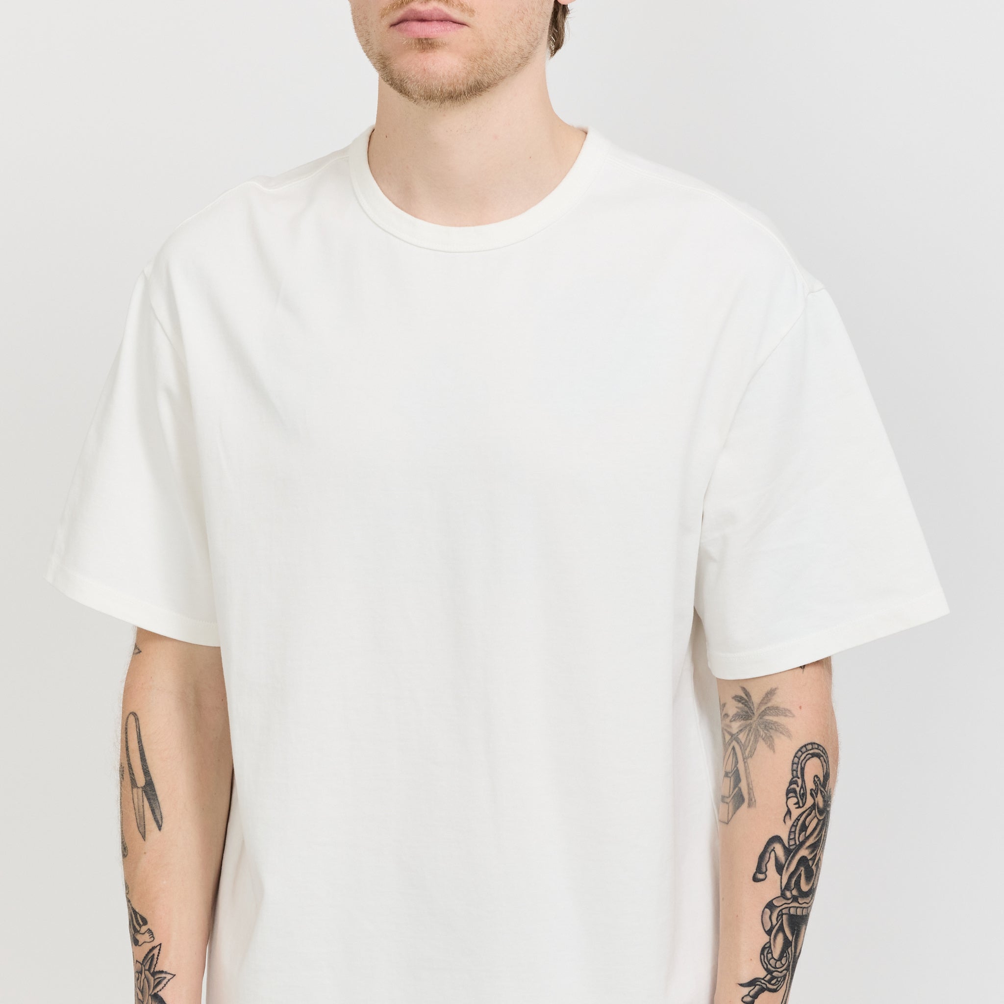 Eastlogue | Loose Fit T-Shirt Off White | Maplestore