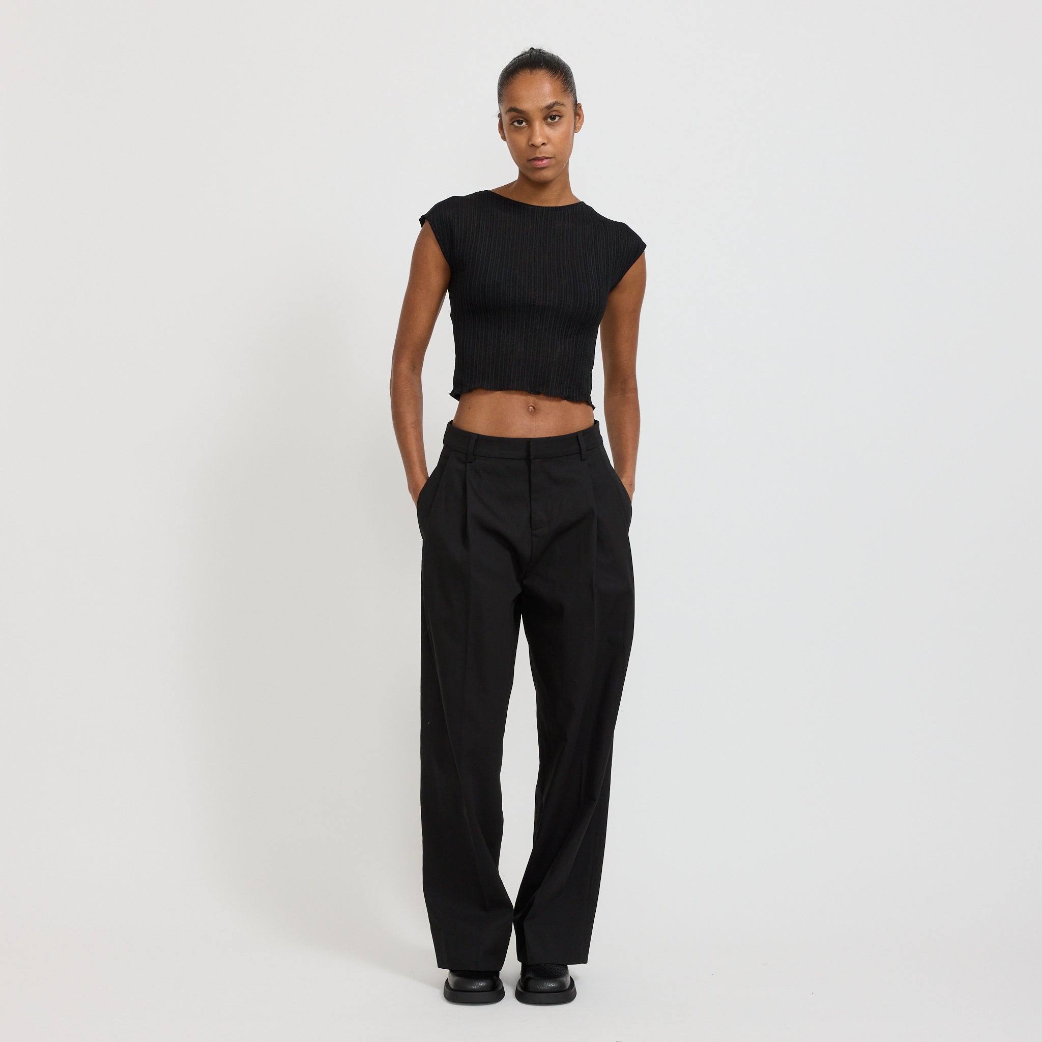 Find Me Now | Ribbed Mesh Tee Black | Maplestore