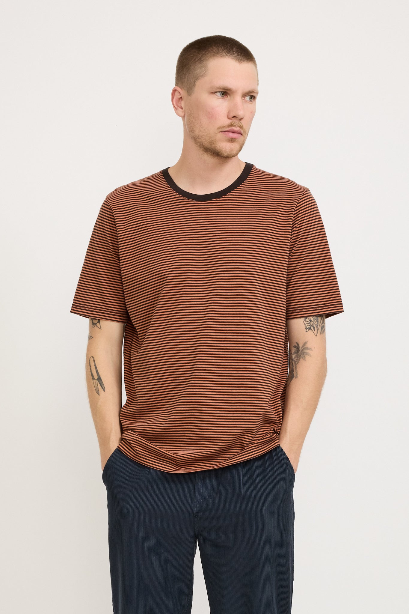 Folk | 1X1 Striped Tee Rust/Brown | Maplestore