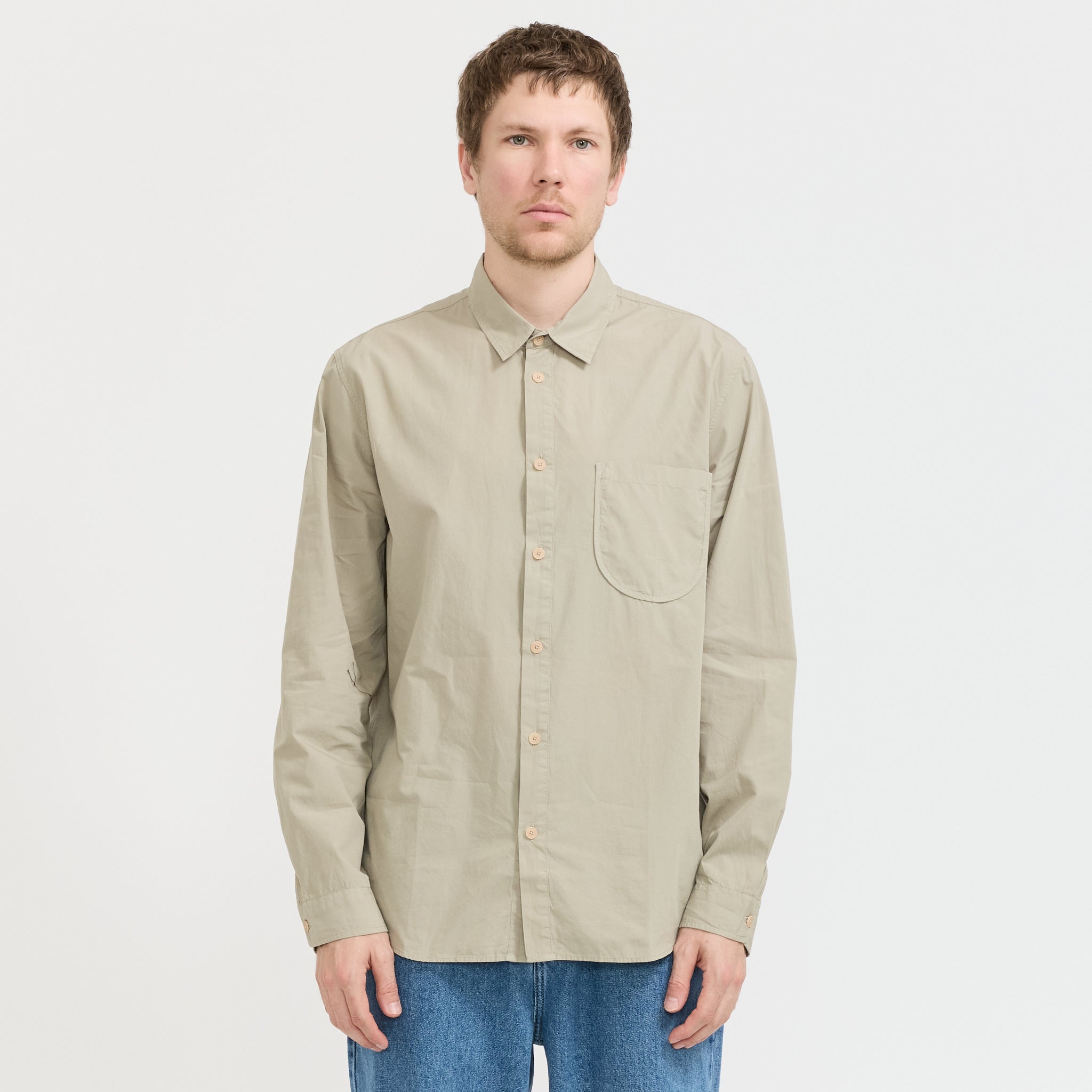 Folk | Curve Shirt Silver Sage | Maplestore