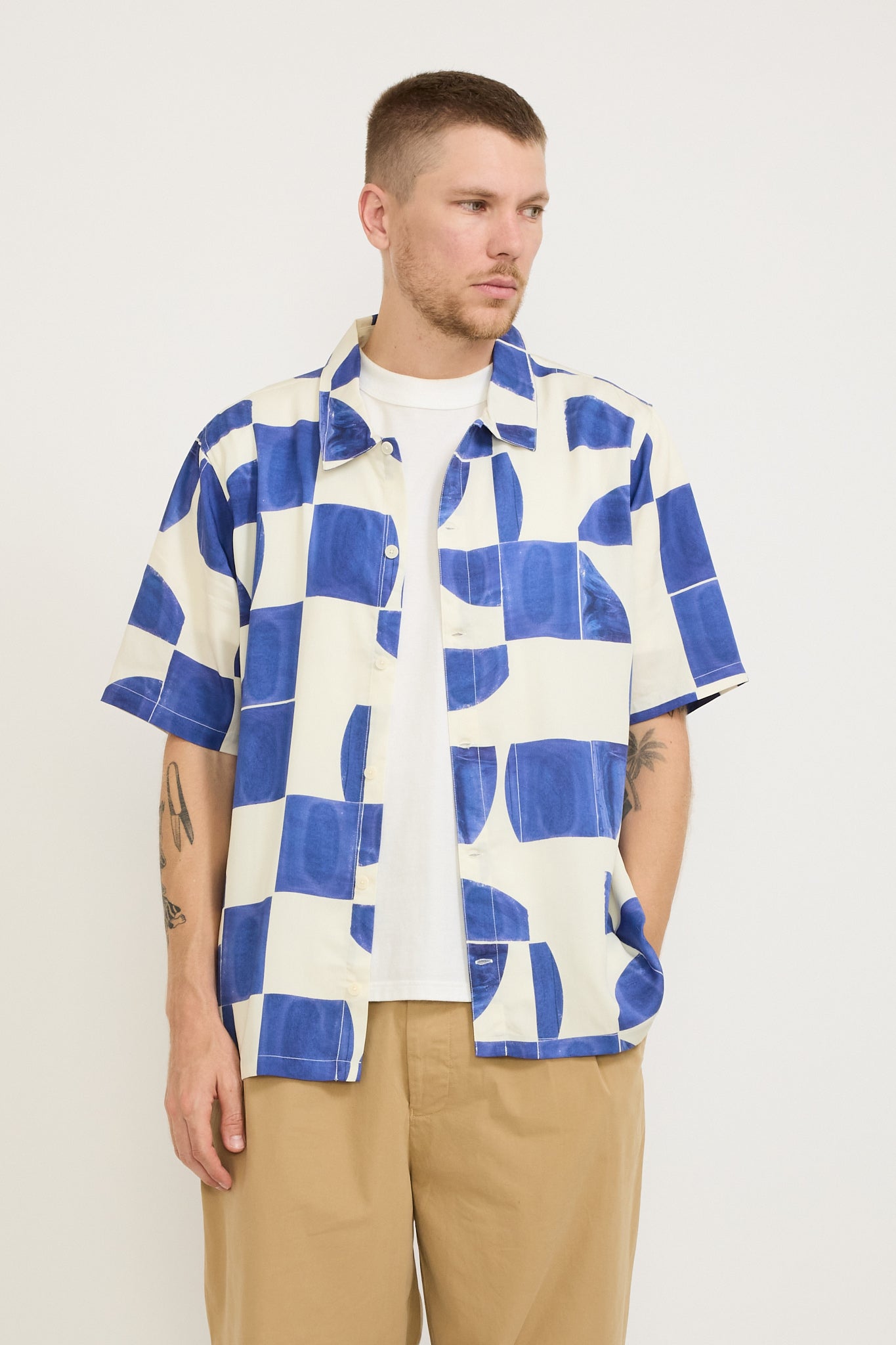 Gabe Shirt Blue Tile Print KG