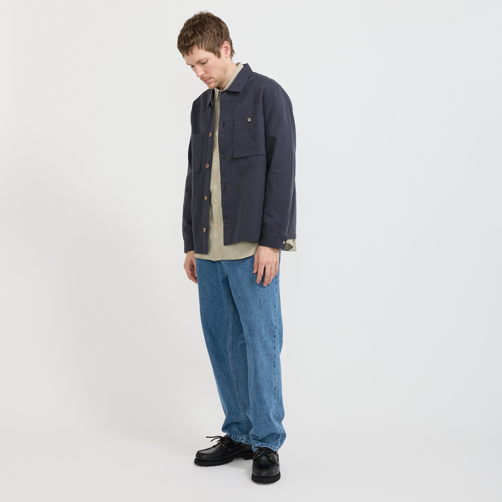 Folk | Patch Overshirt Dark Navy Slub Linen | Maplestore