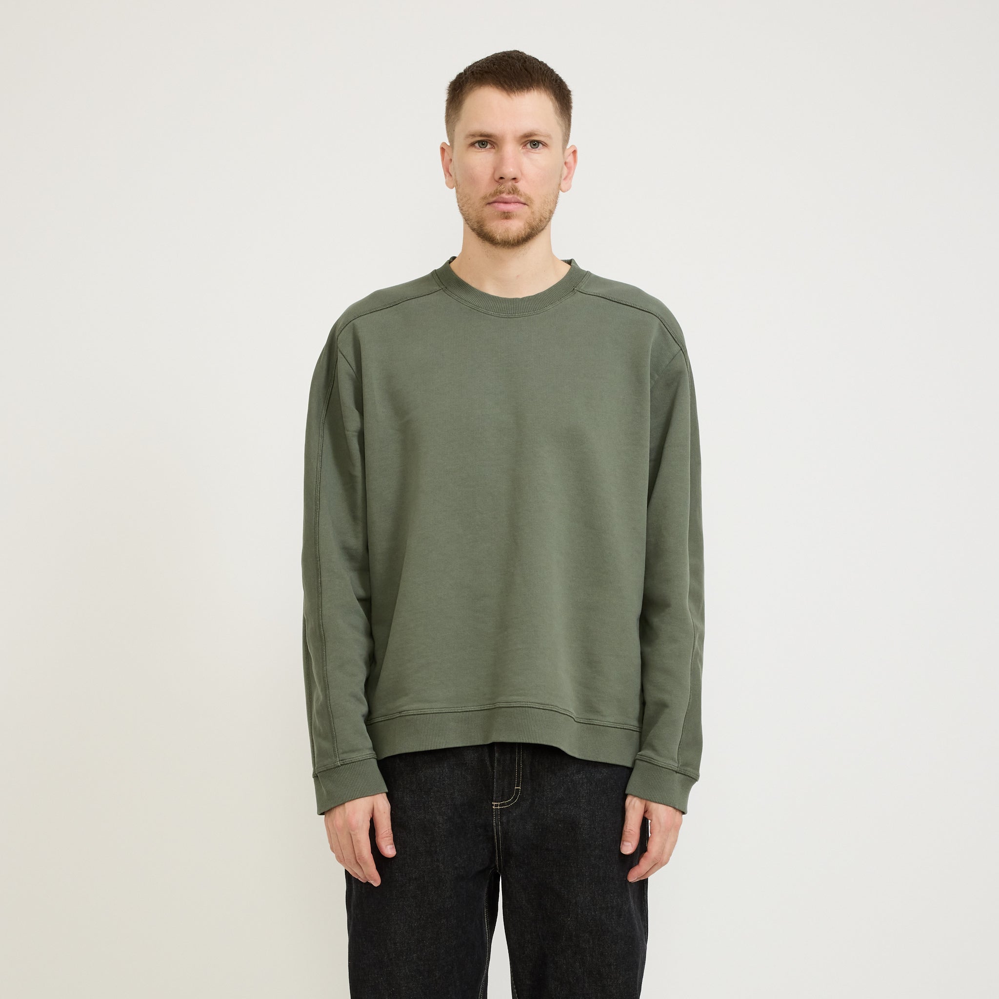 Folk | Prism Sweat Dark Sage | Maplestore