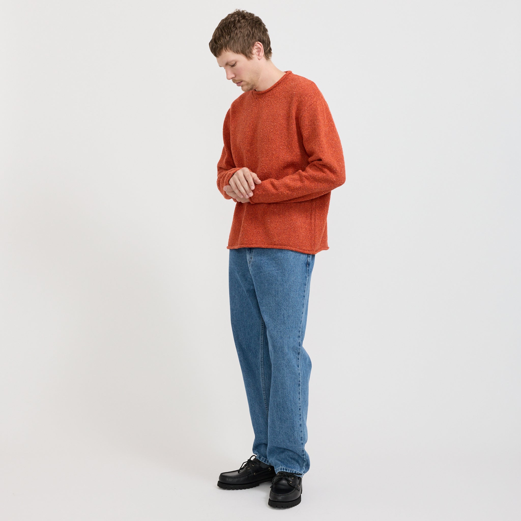 Folk | Slouch Crew Red Oxide | Maplestore