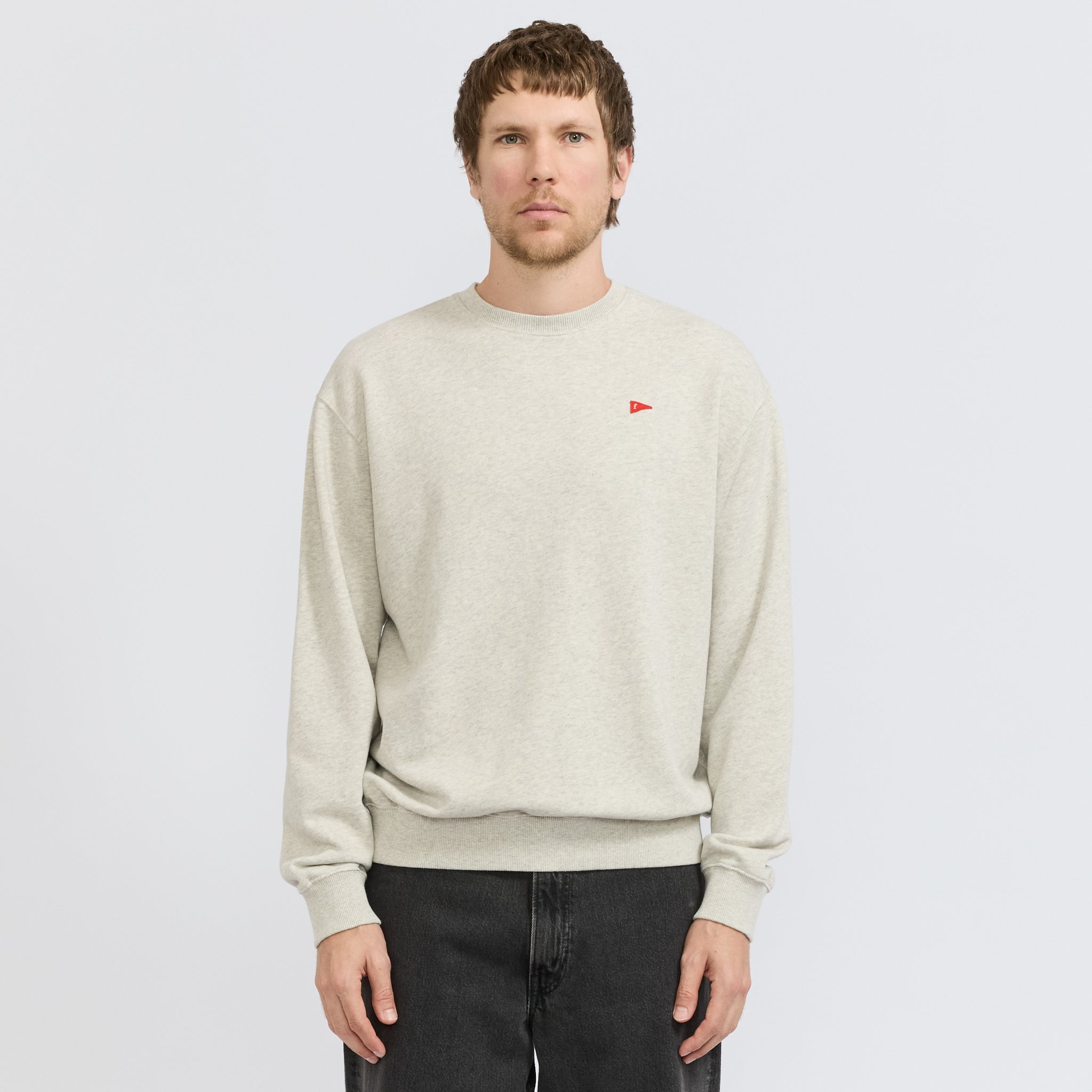 Foret | Flag Sweatshirt Snow Melange | Maplestore