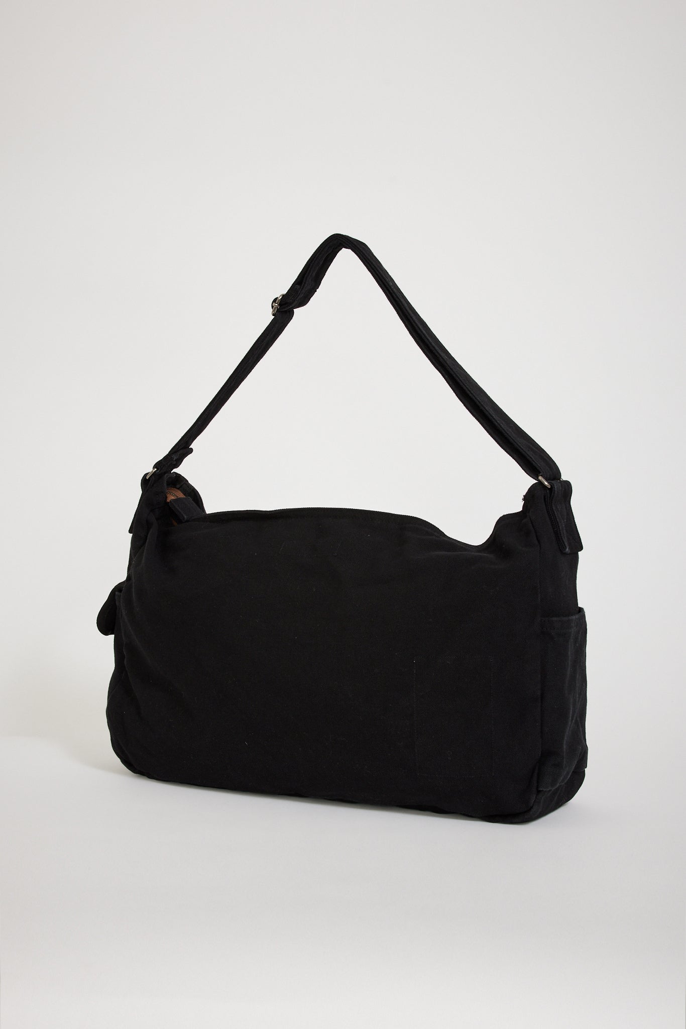 Frizmworks | Heavy Canvas Shoulder Bag Black | Maplestore