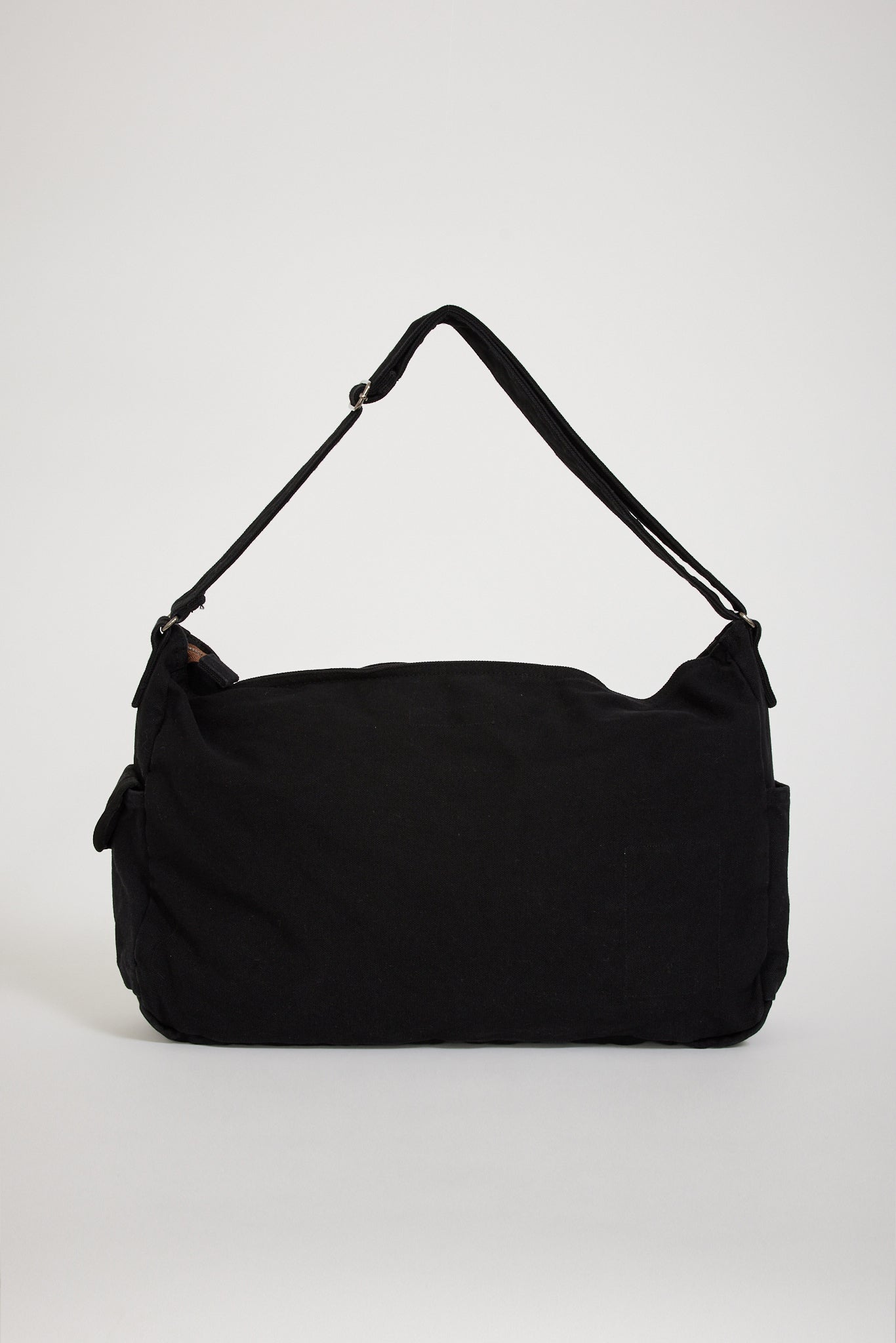 Frizmworks | Heavy Canvas Shoulder Bag Black | Maplestore