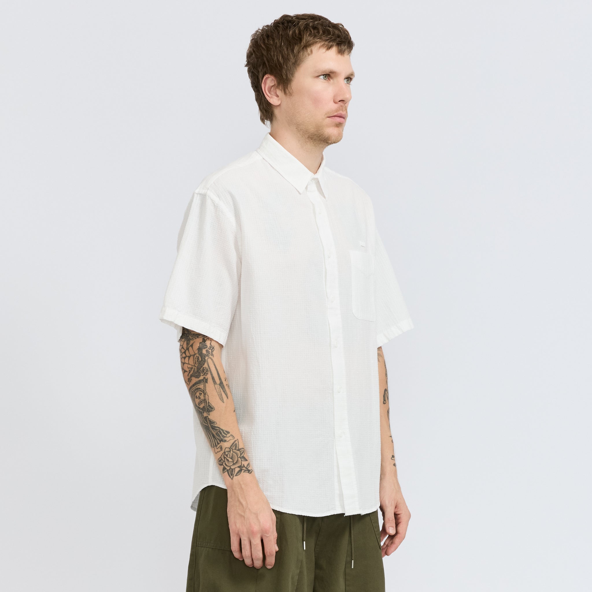 Frizmworks | OG Dobby Weave Seersucker Half Shirt White | Maplestore
