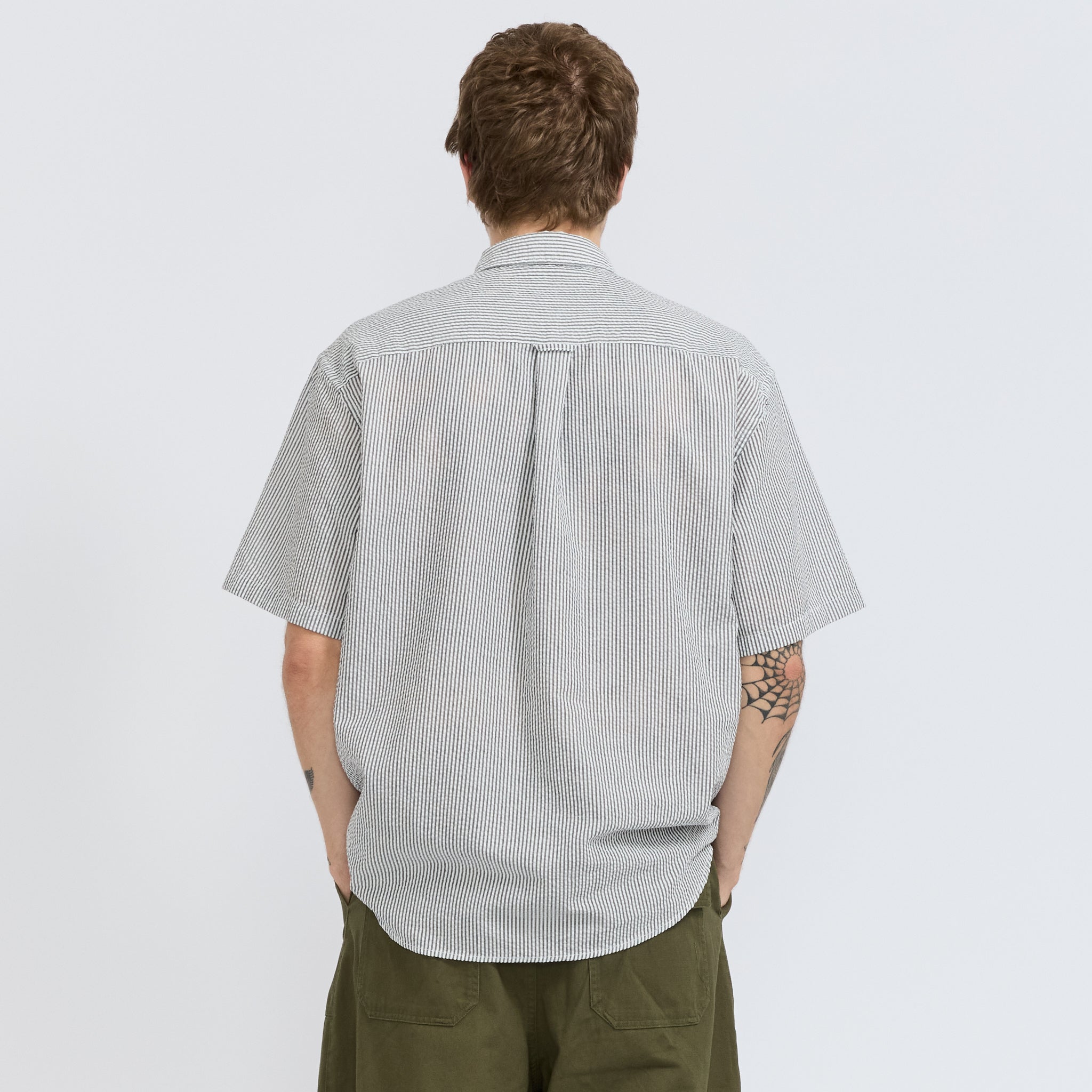 Frizmworks | OG Stripe Seersucker Half Shirt Black | Maplestore