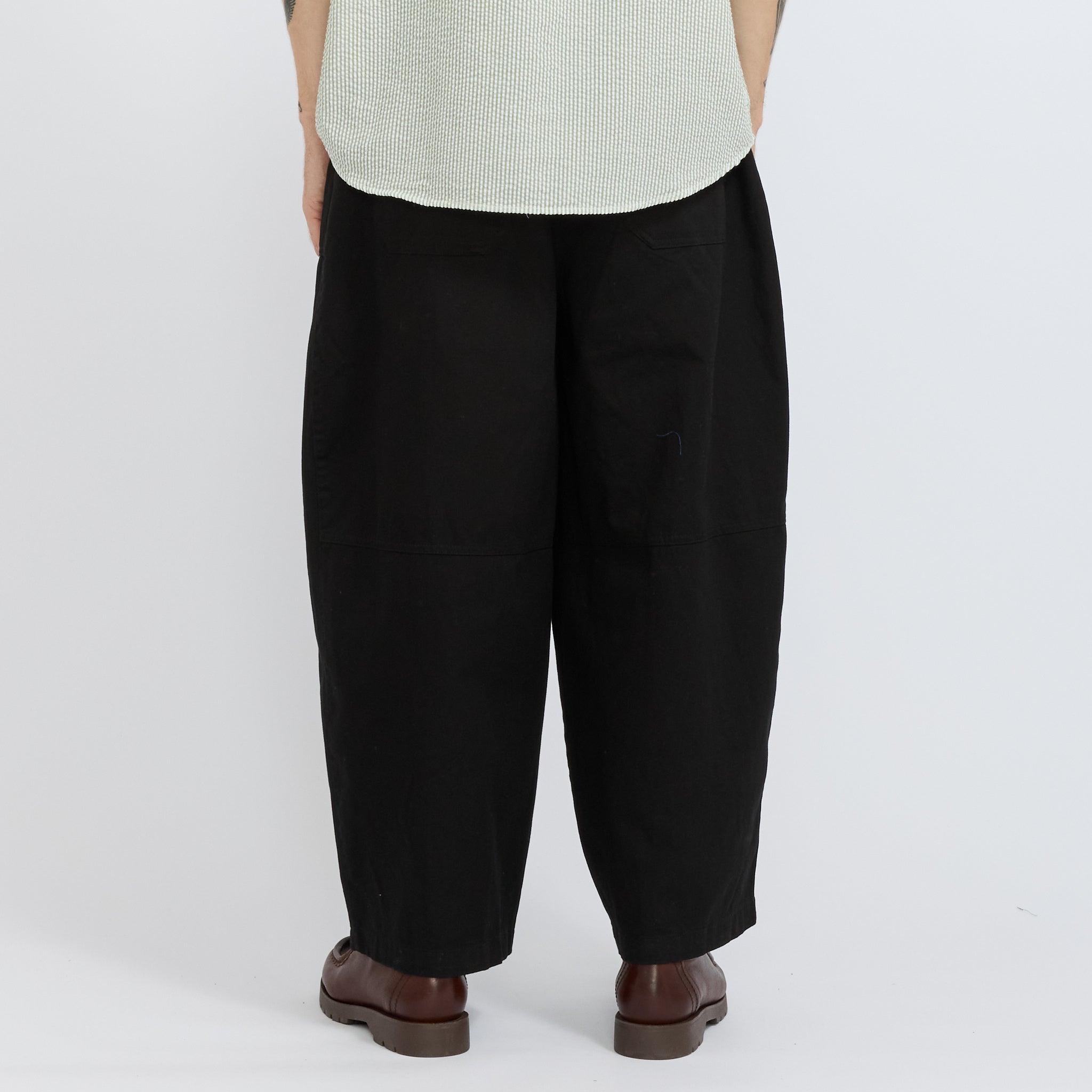 Frizmworks | Twill Balloon Pants Black | Maplestore