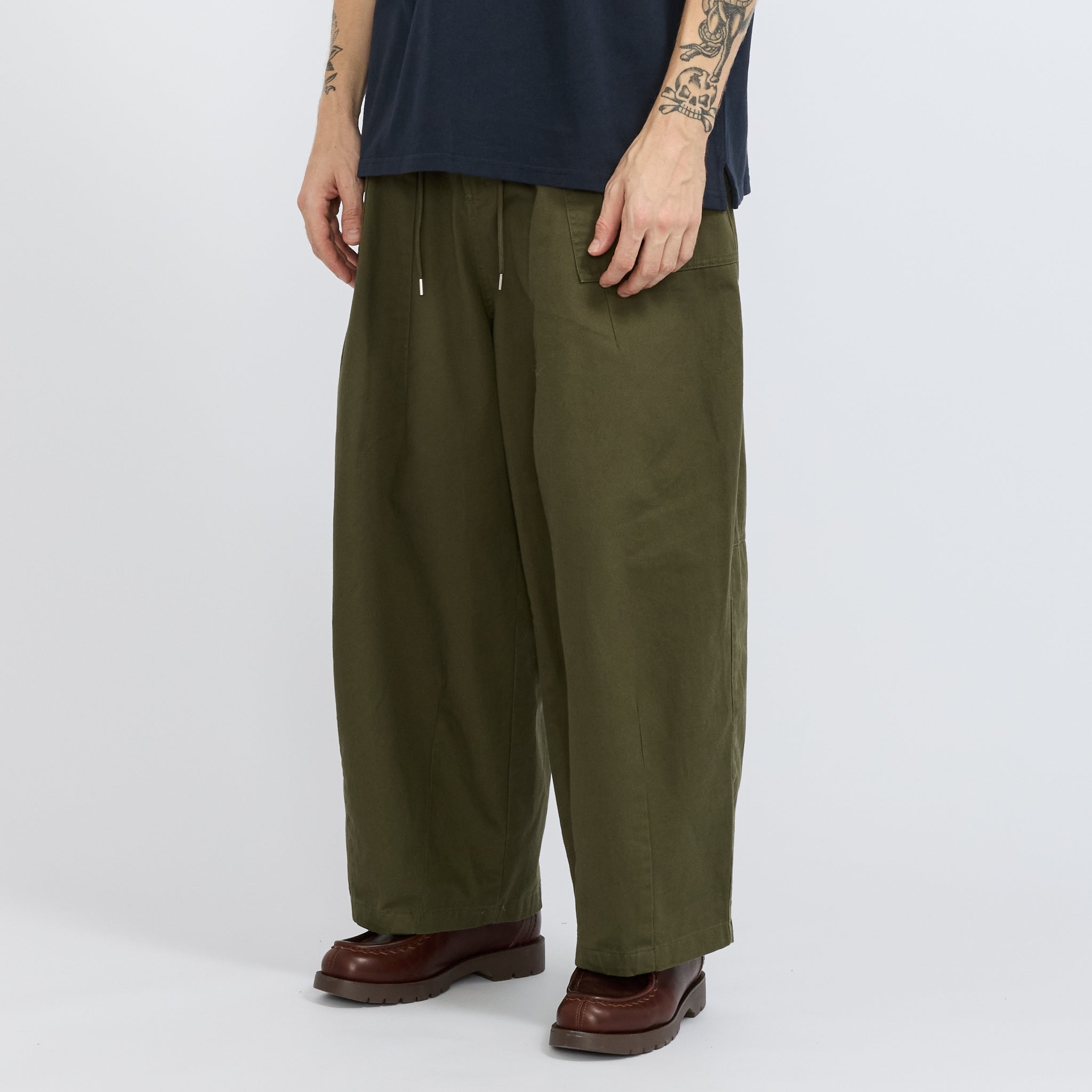 Frizmworks | Twill Balloon Pants Olive | Maplestore