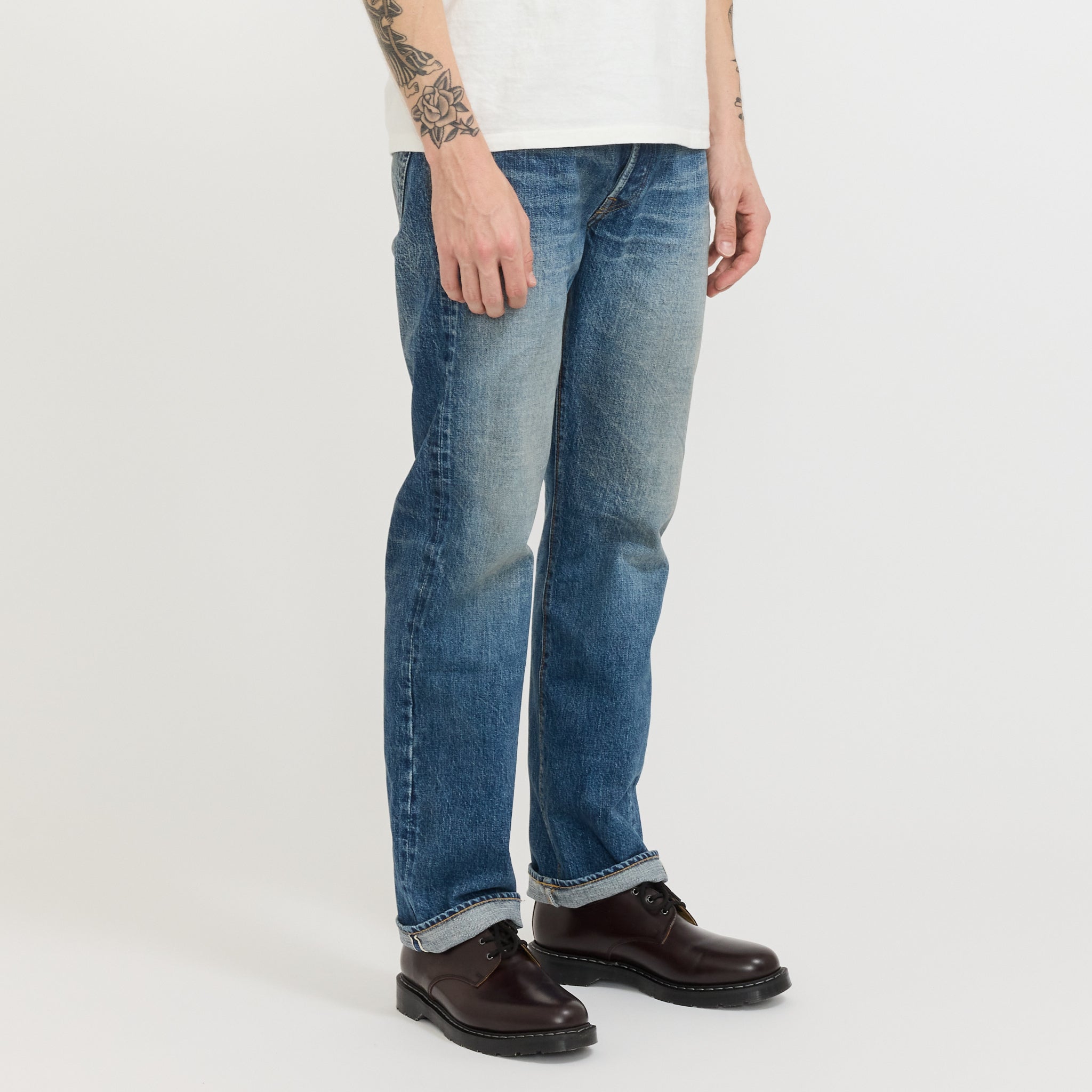 Straight Denim Fade Indigo Blue