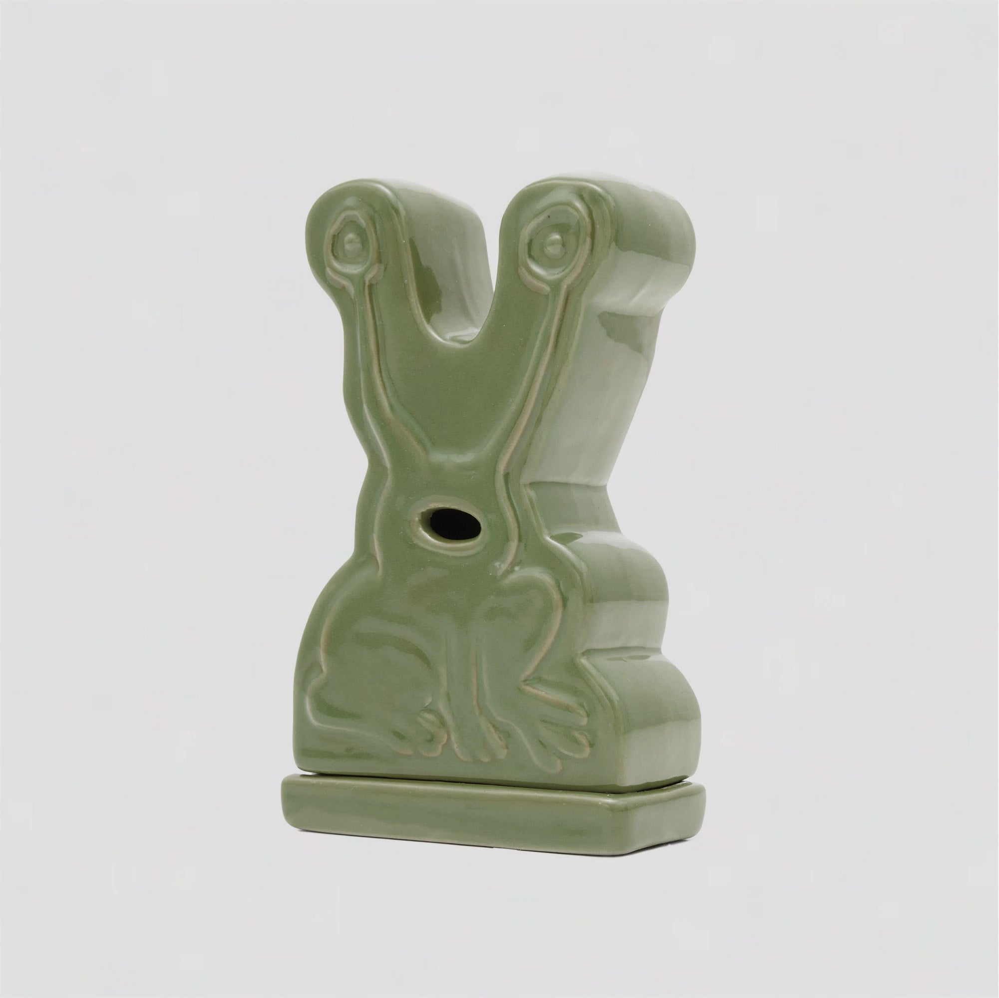 Butter Goods | Frog Ceramic Incense Holder Light Green | Maplestore