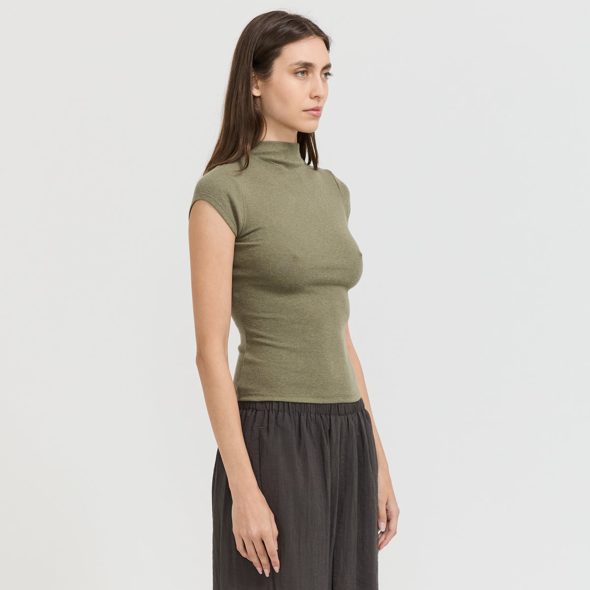 Gem Tee Olive