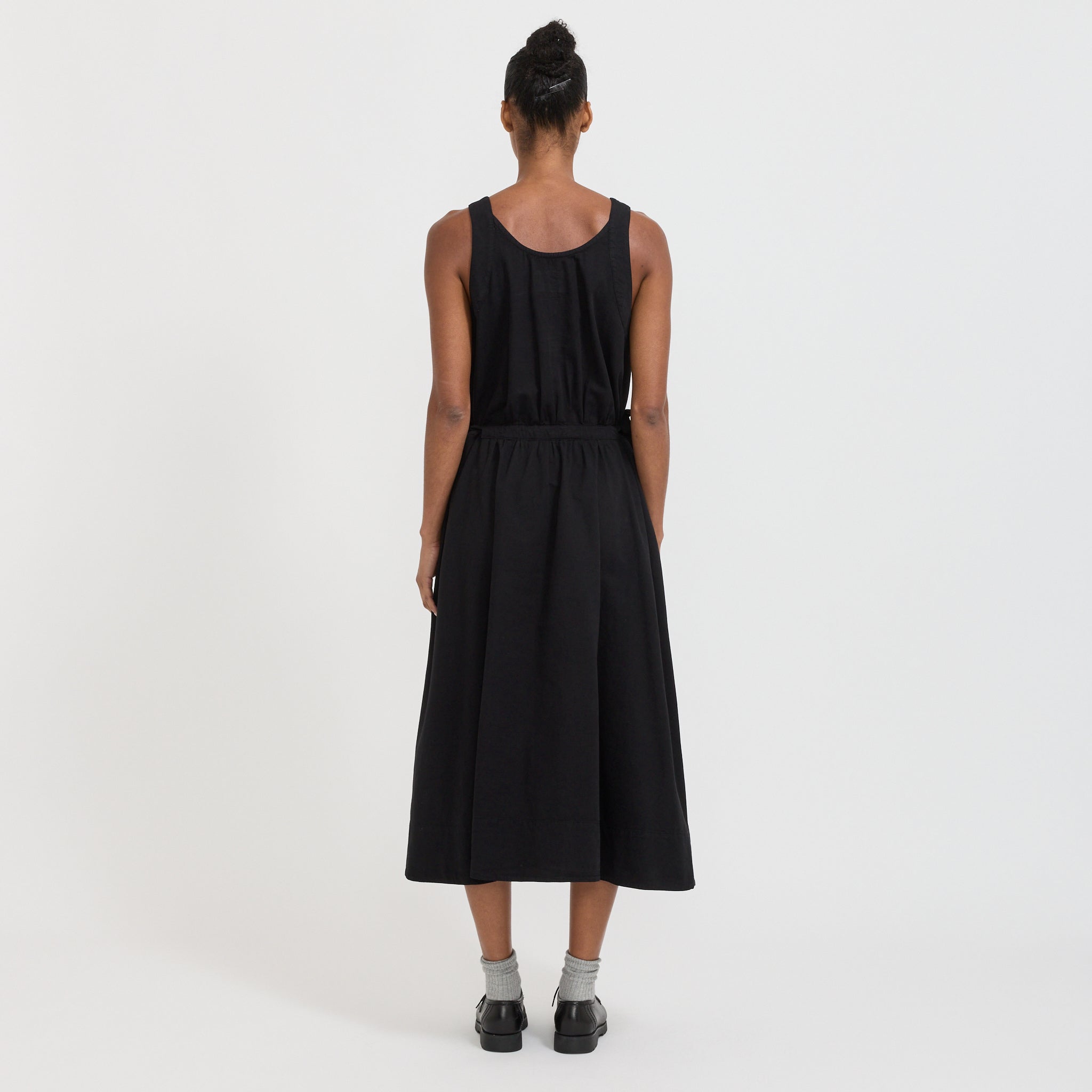 Girls of Dust | Apron Dress Black | Maplestore